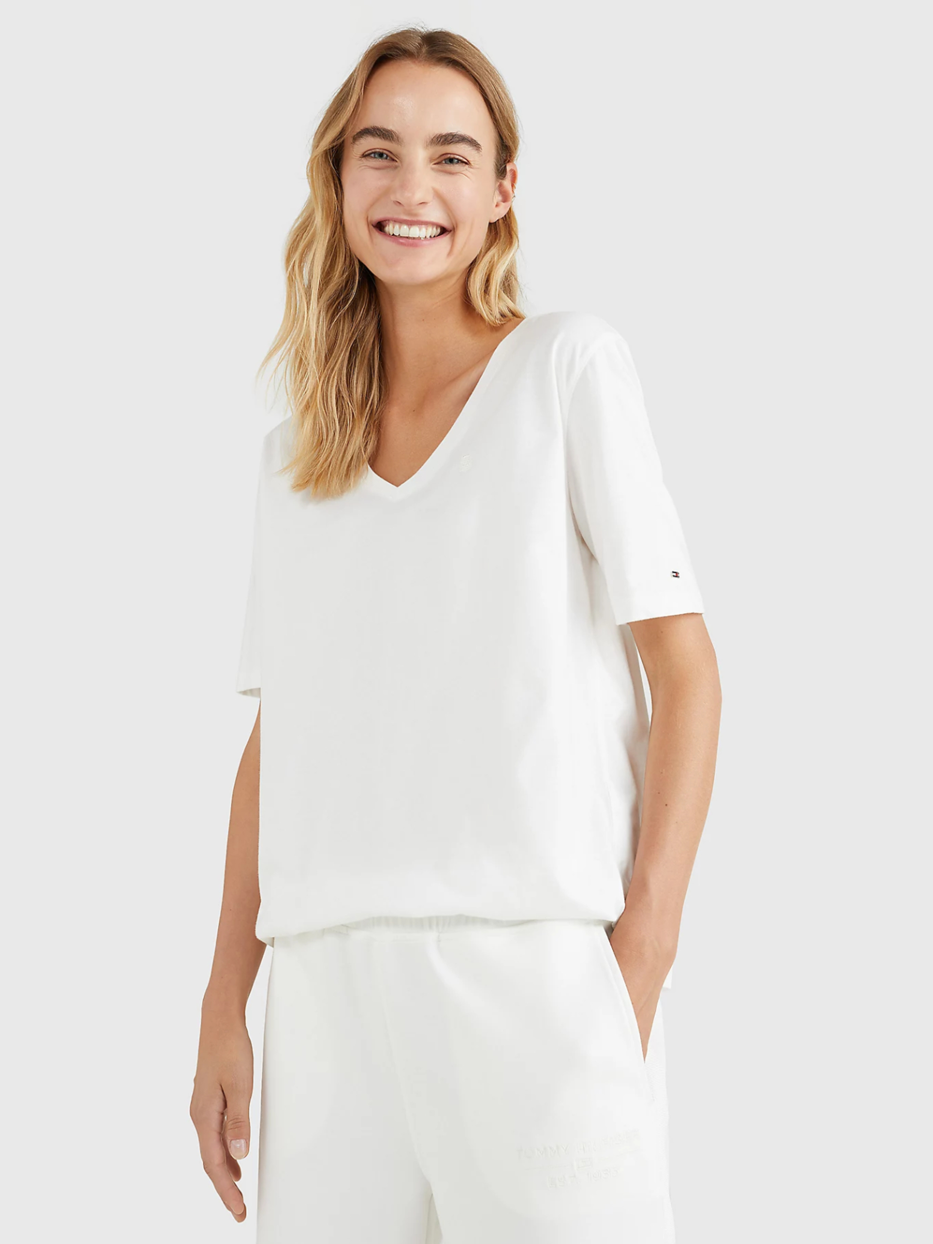 Tommy Hilfiger dámské bílé tričko  - S (YBL)