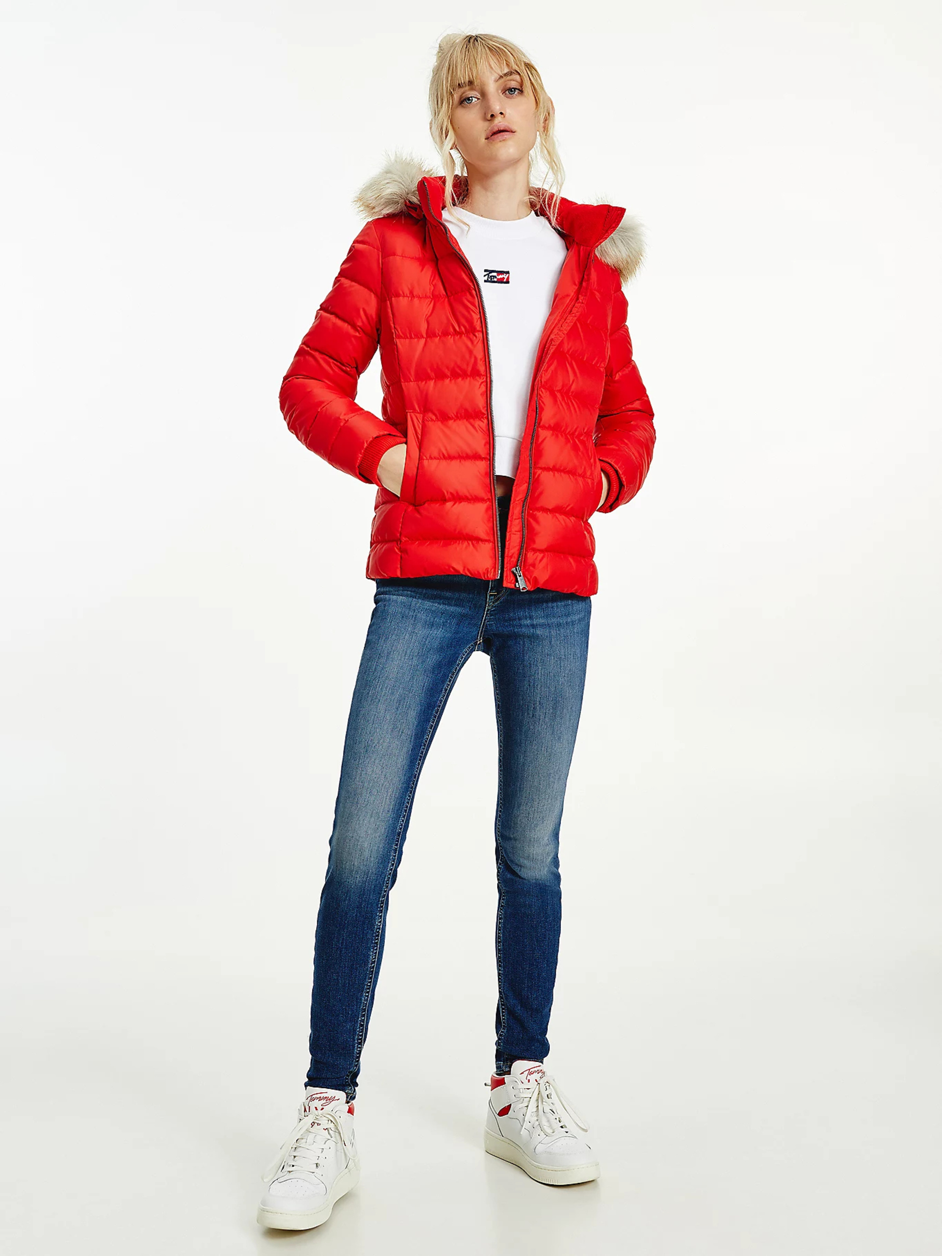 Tommy Jeans dámská červená zimní bunda - S (XNL)