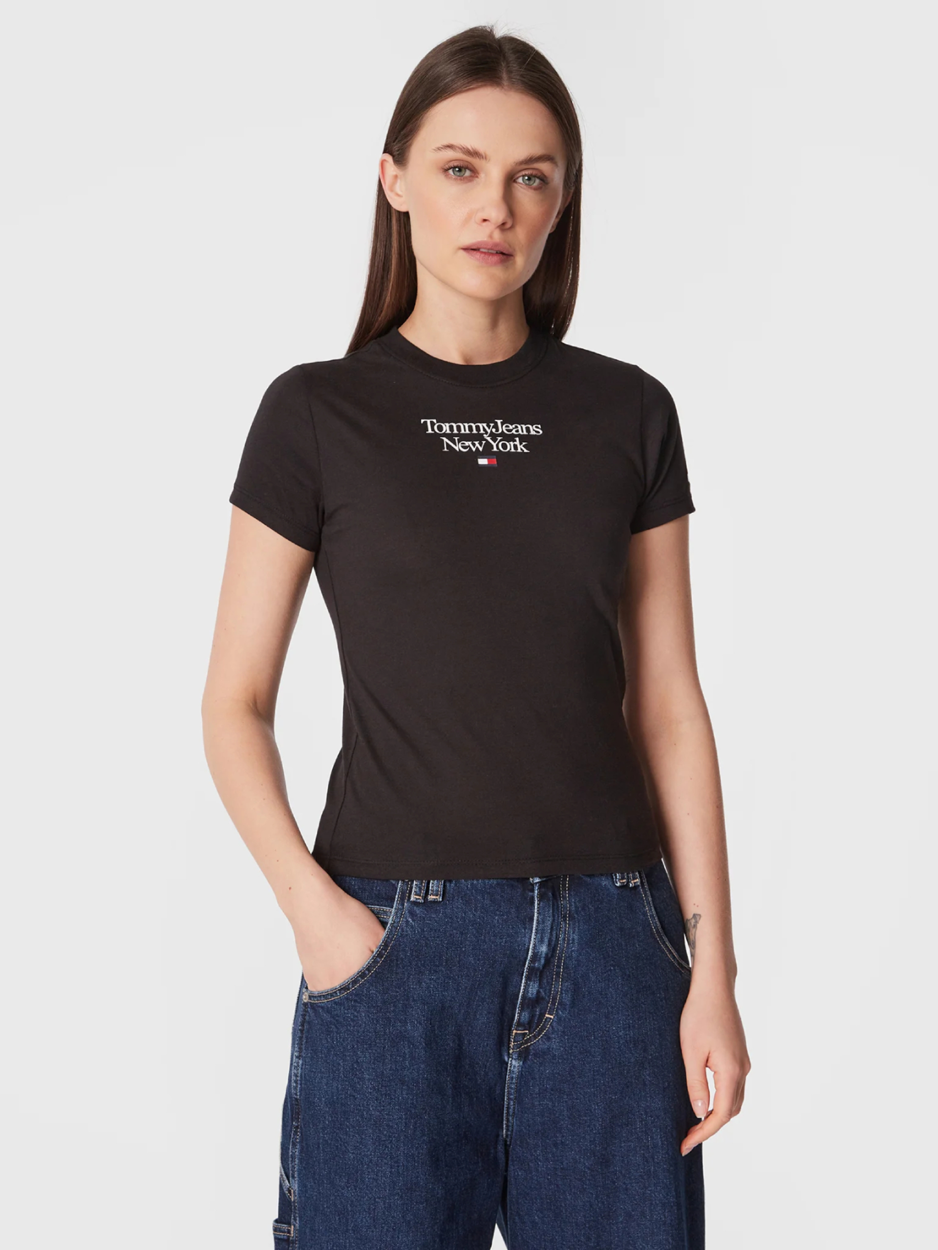Tommy Jeans dámské černé tričko ESSENTIAL LOGO - M (BDS)