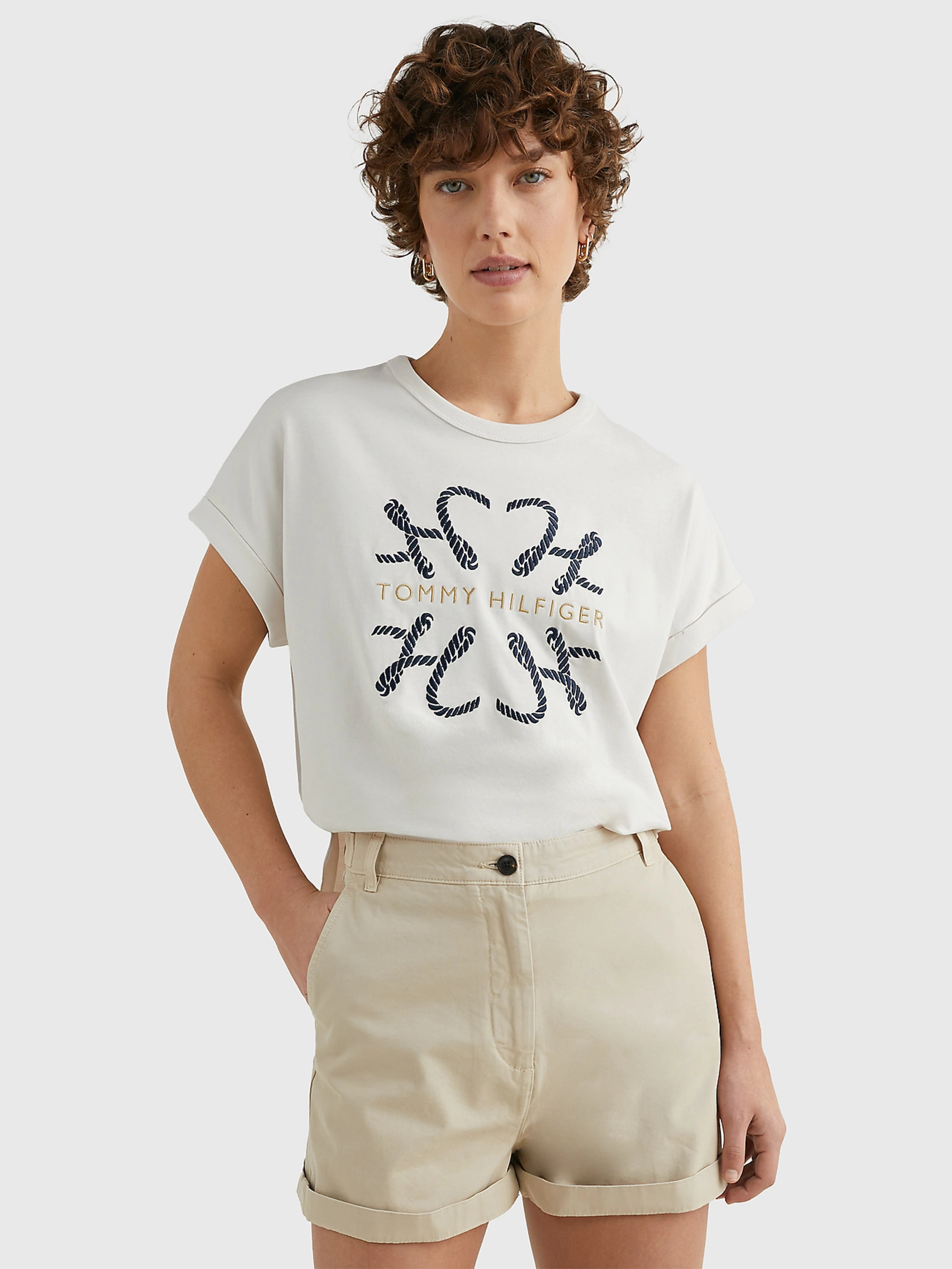 Tommy Hilfiger dámské krémové tričko - S (AC0)