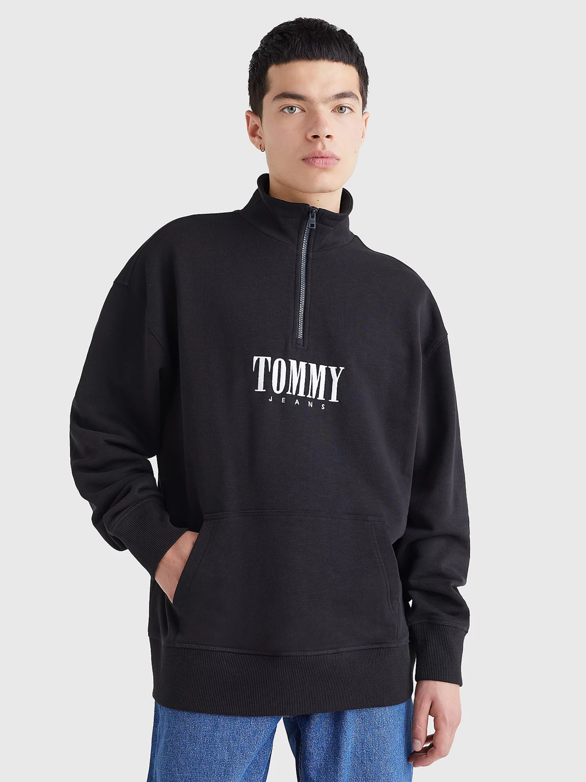Tommy Jeans pánská černá mikina - XXL (BDS)
