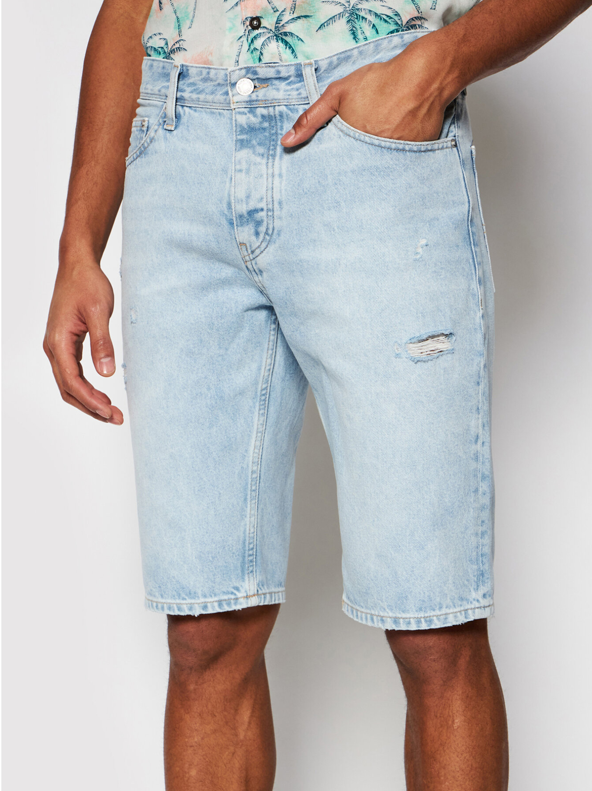 Tommy Jeans pánské světle modré džínové šortky Ethan - 31/NI (1AB)