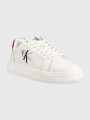 detail Calvin Klein pánské bílé kožené tenisky CHUNKY