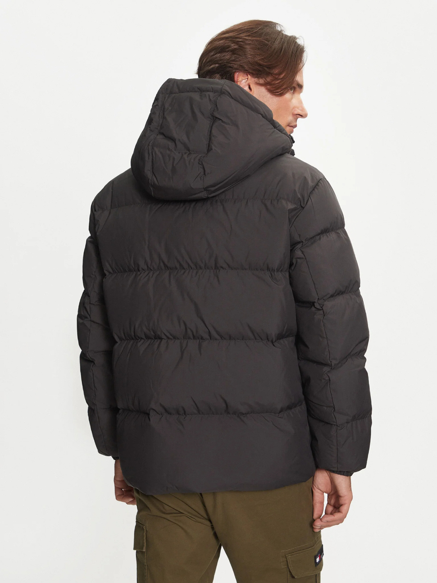 detail Tommy Jeans pánská černá bunda