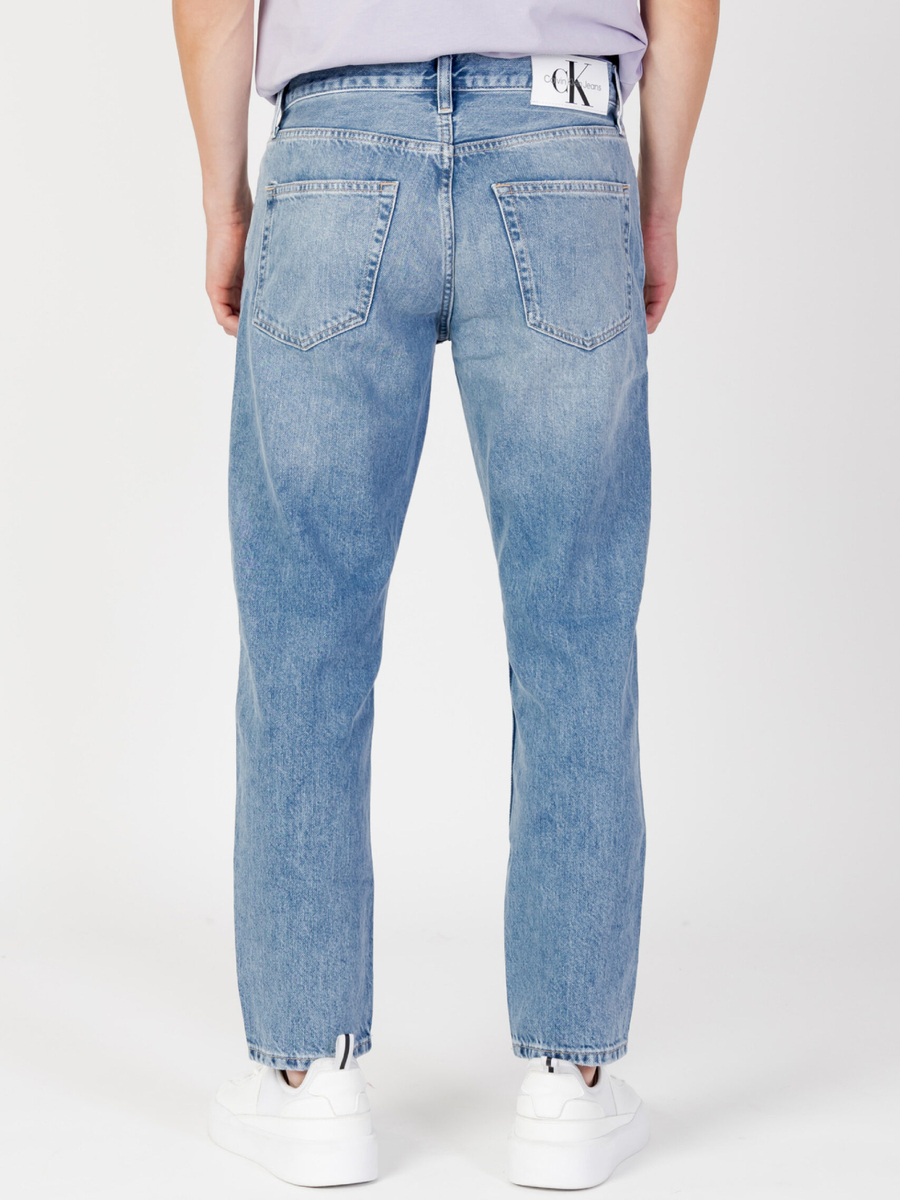 detail Calvin Klein pánské světle modré džíny