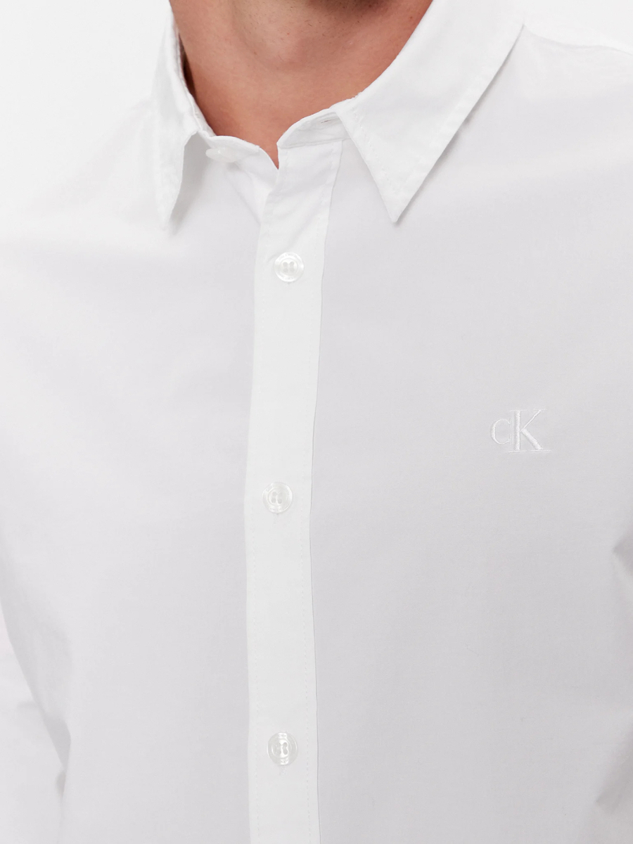 detail Calvin Klein pánská bílá košile