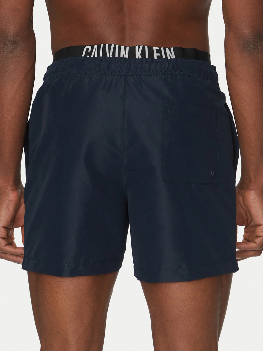 detail Calvin Klein pánské tmavomodré plavky