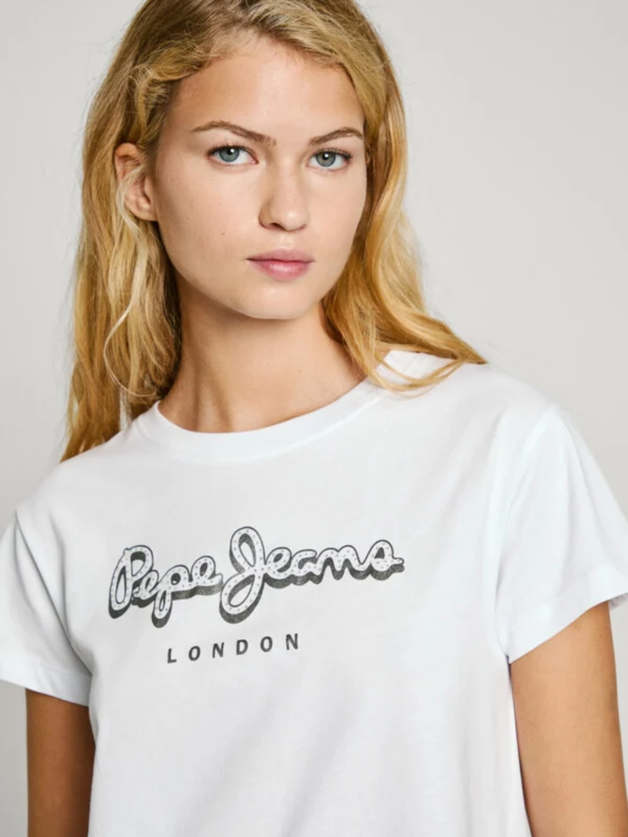 detail Pepe Jeans dámské bílé tričko Gaia