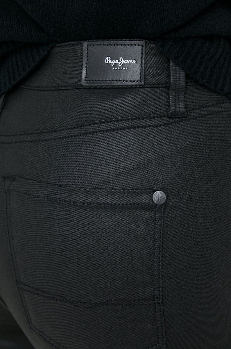 detail Pepe Jeans černé povoskované kalhoty FLARE