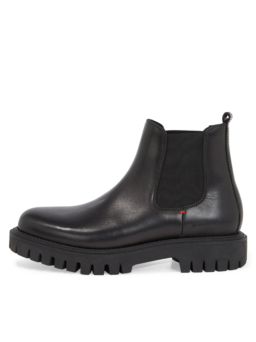 detail Tommy Hilfiger pánské černé boty