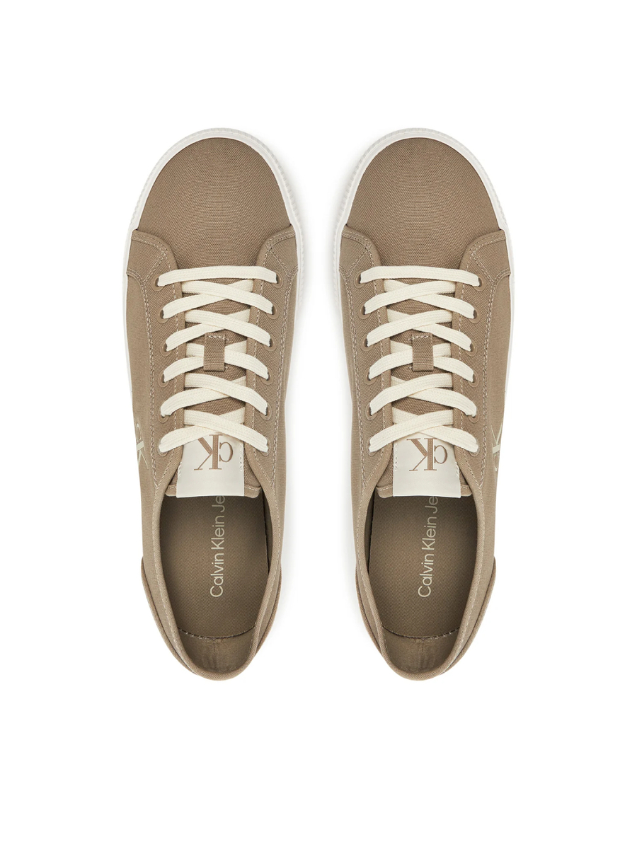 detail Calvin Klein pánské khaki tenisky
