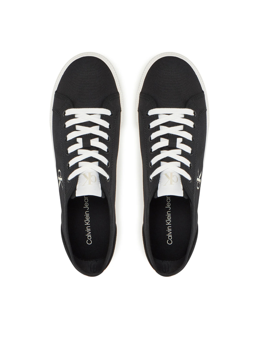 detail Calvin Klein pánské černé tenisky