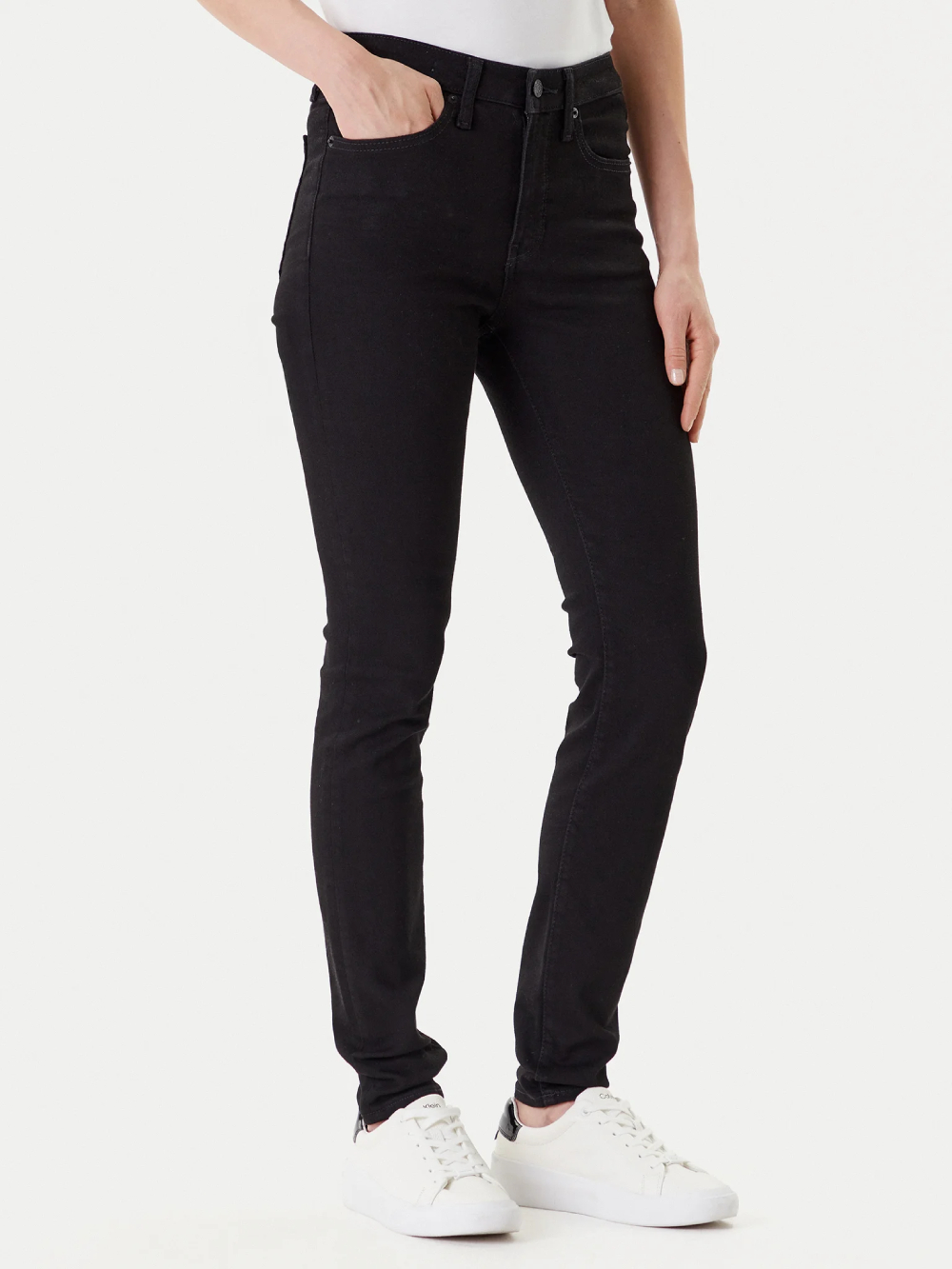 detail Calvin Klein dámské černé skinny džíny