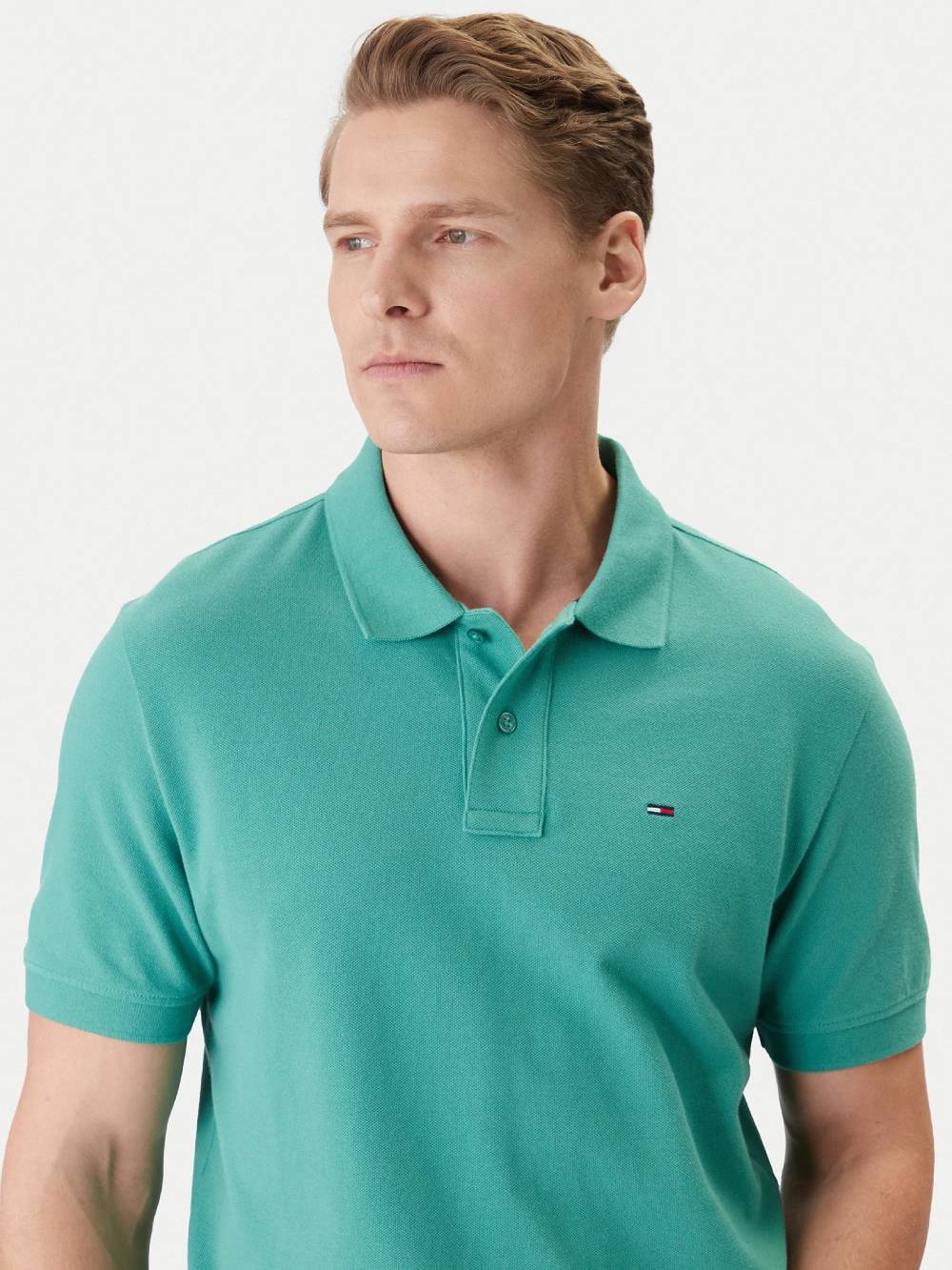 detail Tommy Jeans pánské zelené polo tričko