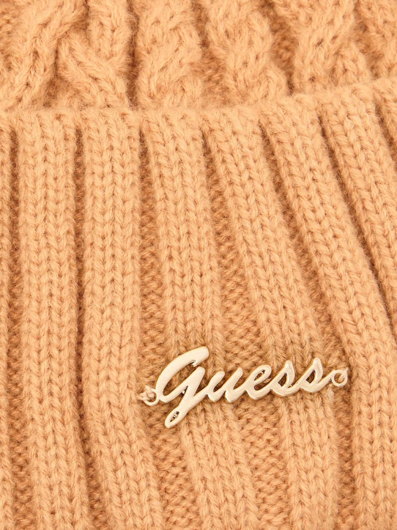 detail Guess dámská hnědá čepice