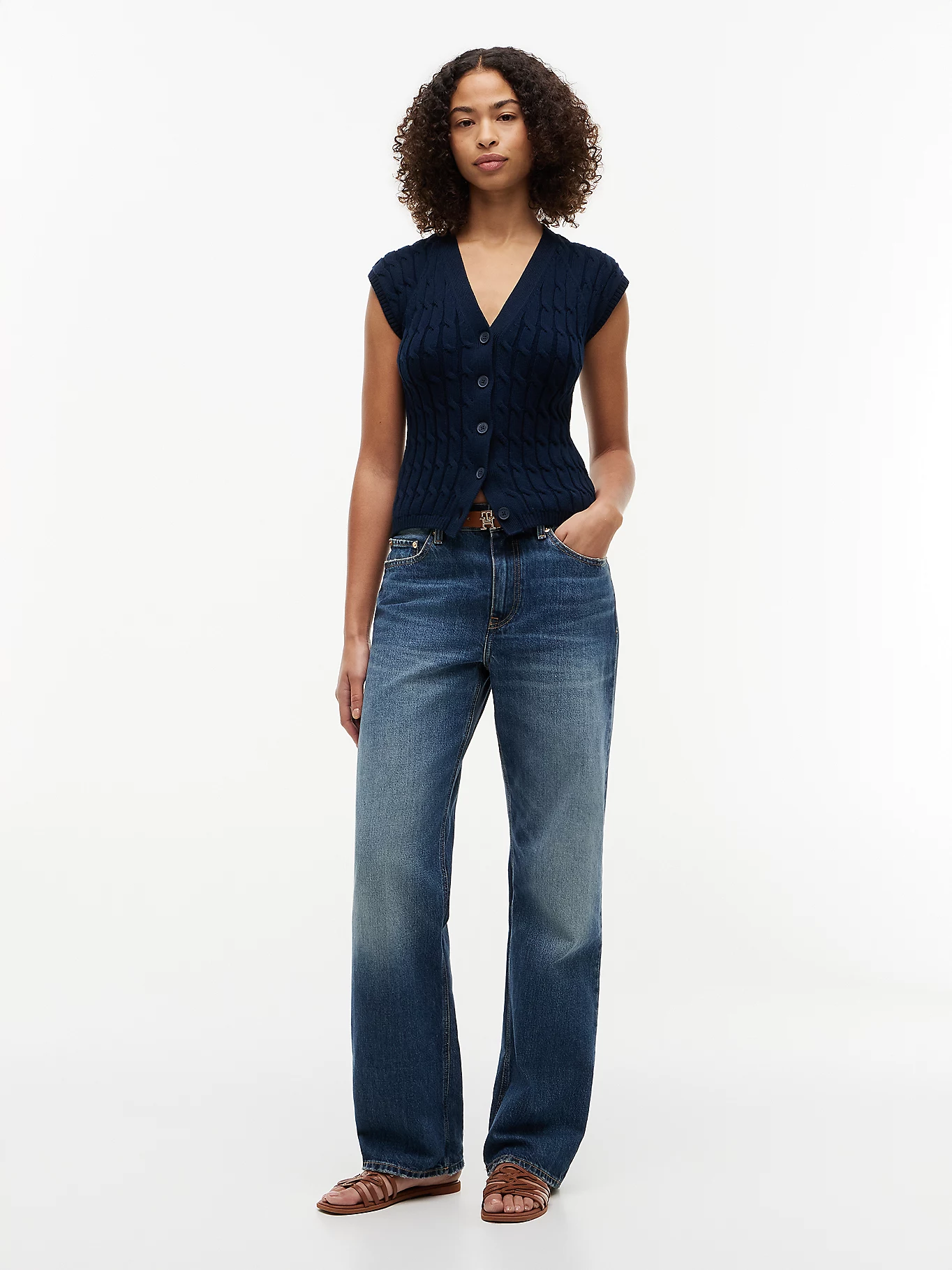 detail Tommy Hilfiger dámský tmavě modrý svetřík