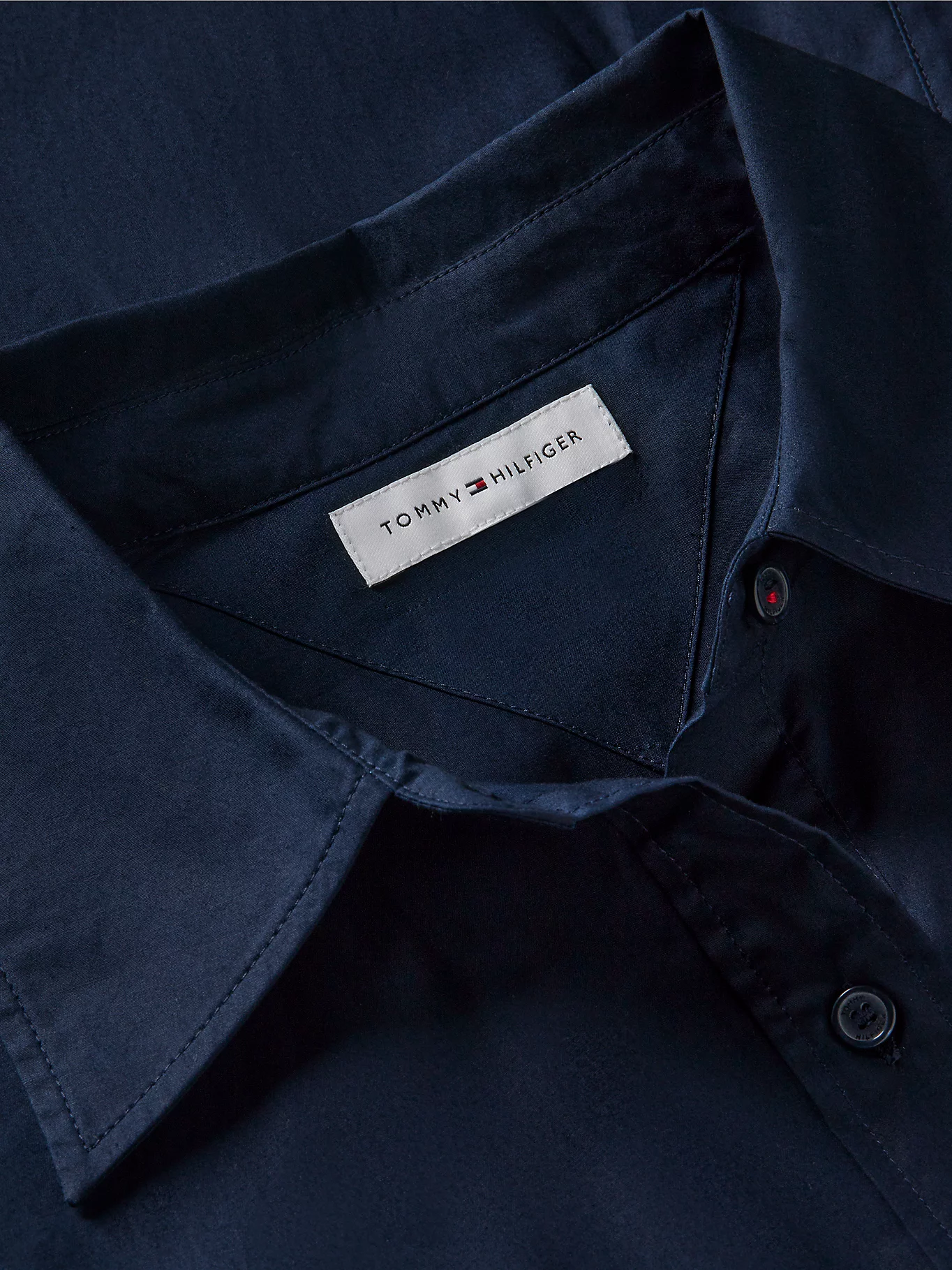 detail Tommy Hilfiger dámské tmavě modré šaty