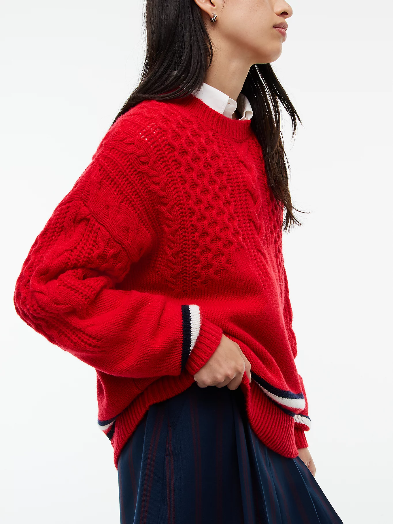 detail Tommy Jeans dámský červený vlněný svetr
