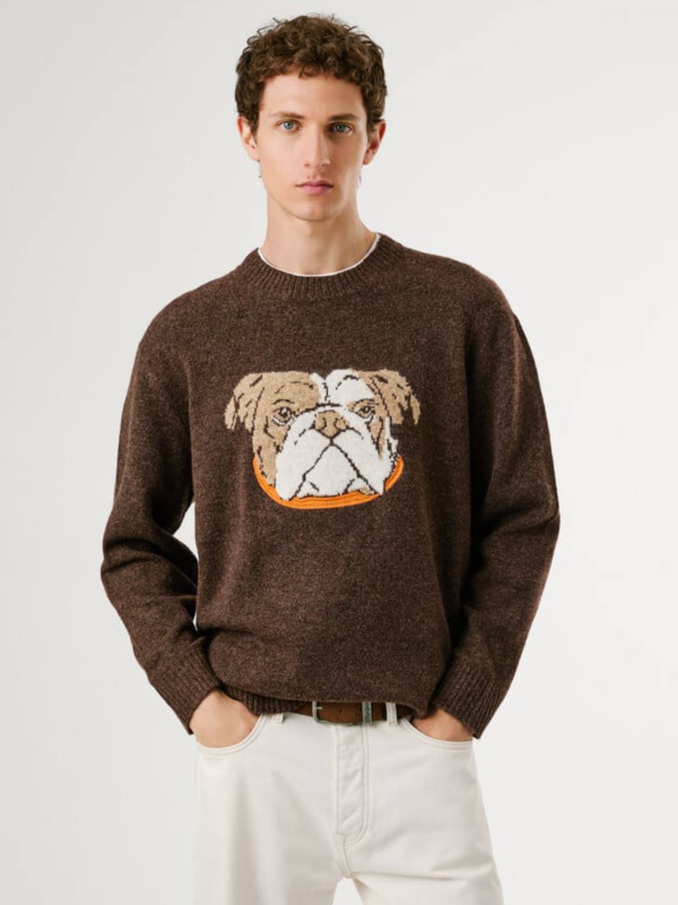 detail Pepe Jeans pánský hnědý svetr