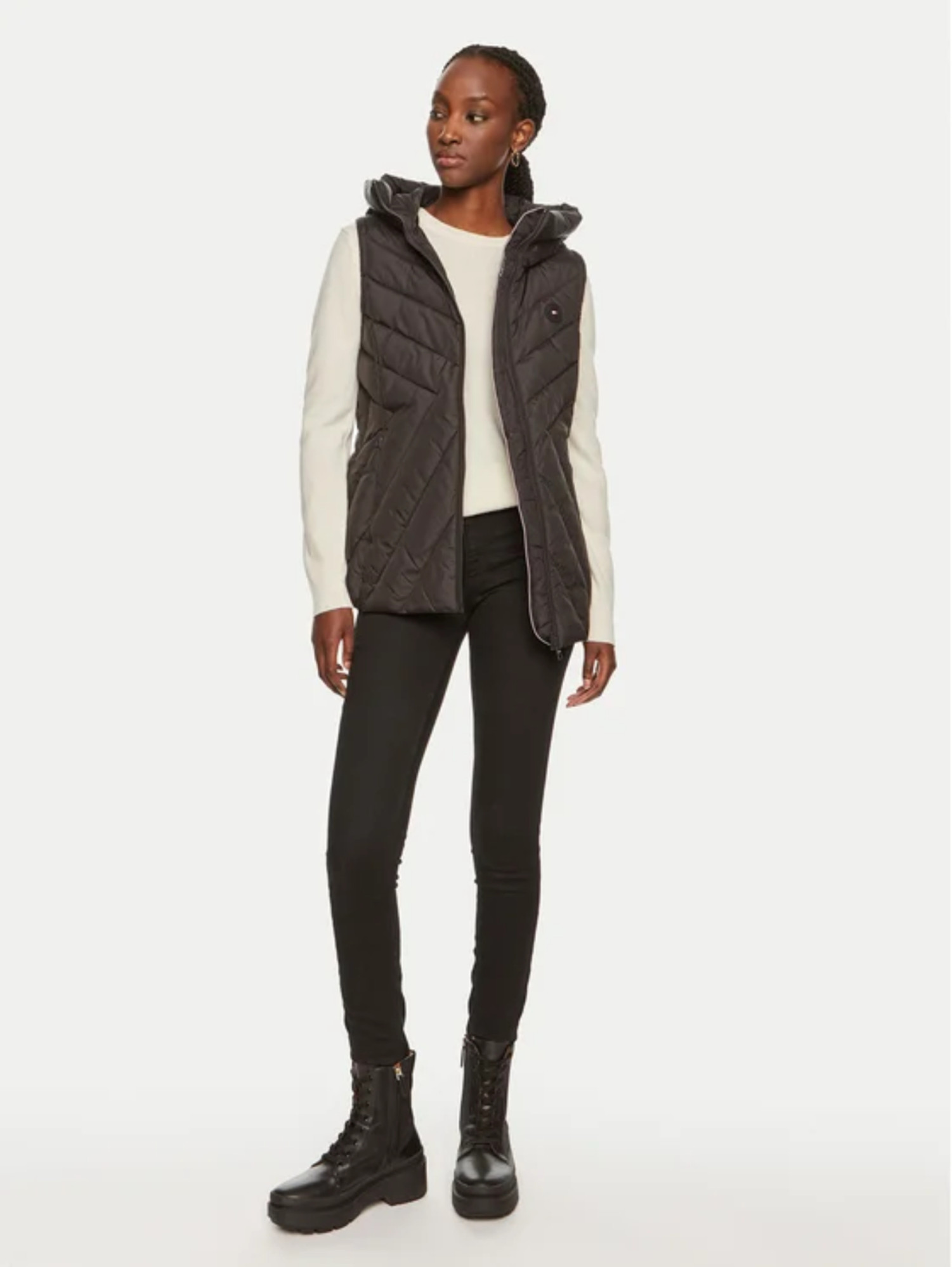 detail Dámská péřová vesta od Tommy Hilfiger