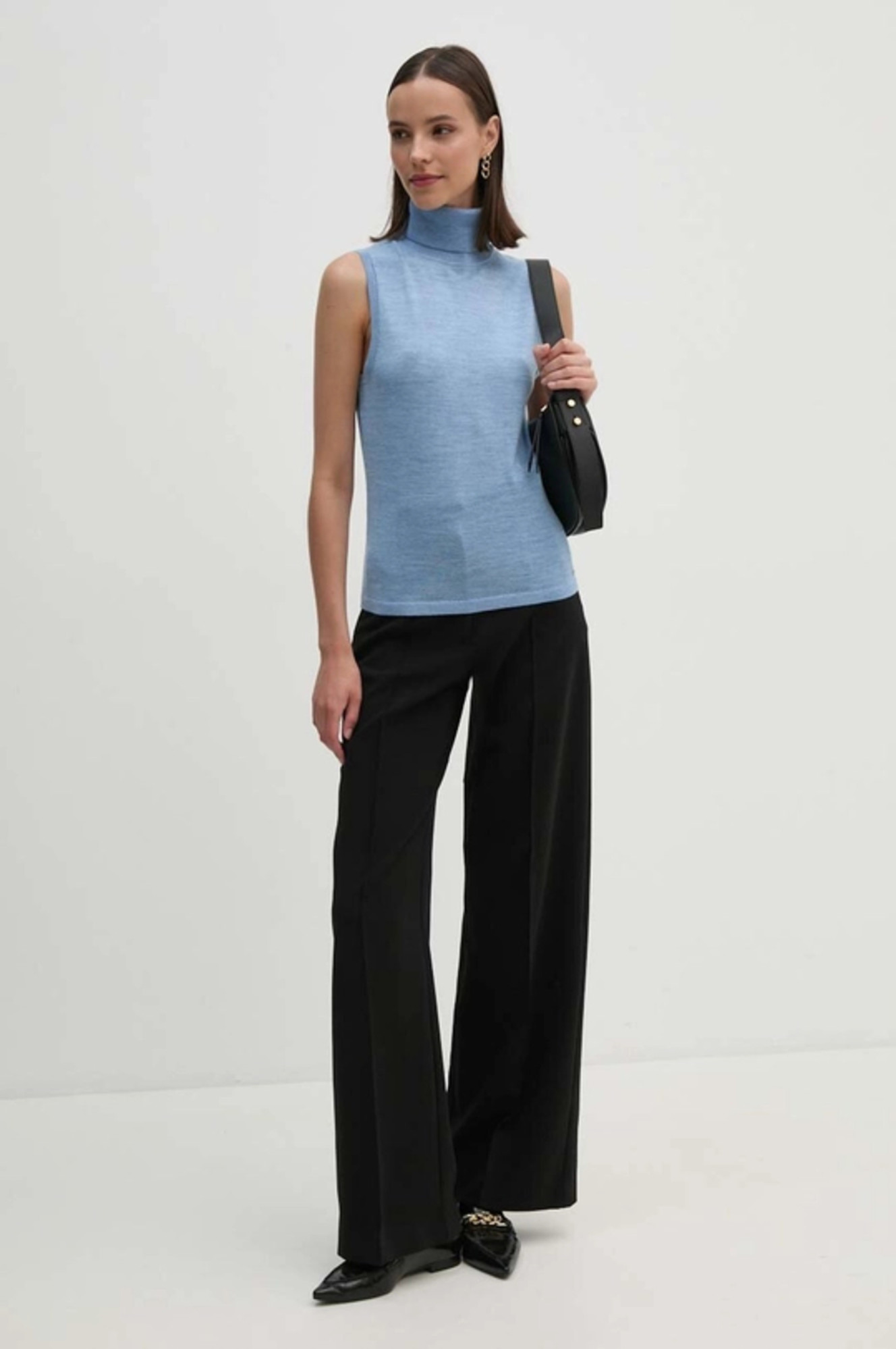 detail Tommy Hilfiger dámský vlněný rolák