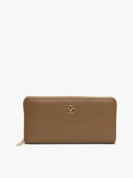 náhled Tommy Hilfiger dámská hnědá peněženka