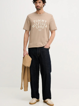 náhled Tommy Hilfiger pánské béžové tričko