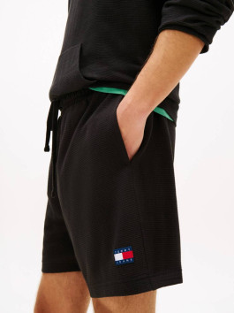 náhled Tommy Jeans pánské černé šortky