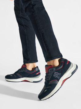 náhled Tommy Hilfiger pánské tmavě modré tenisky