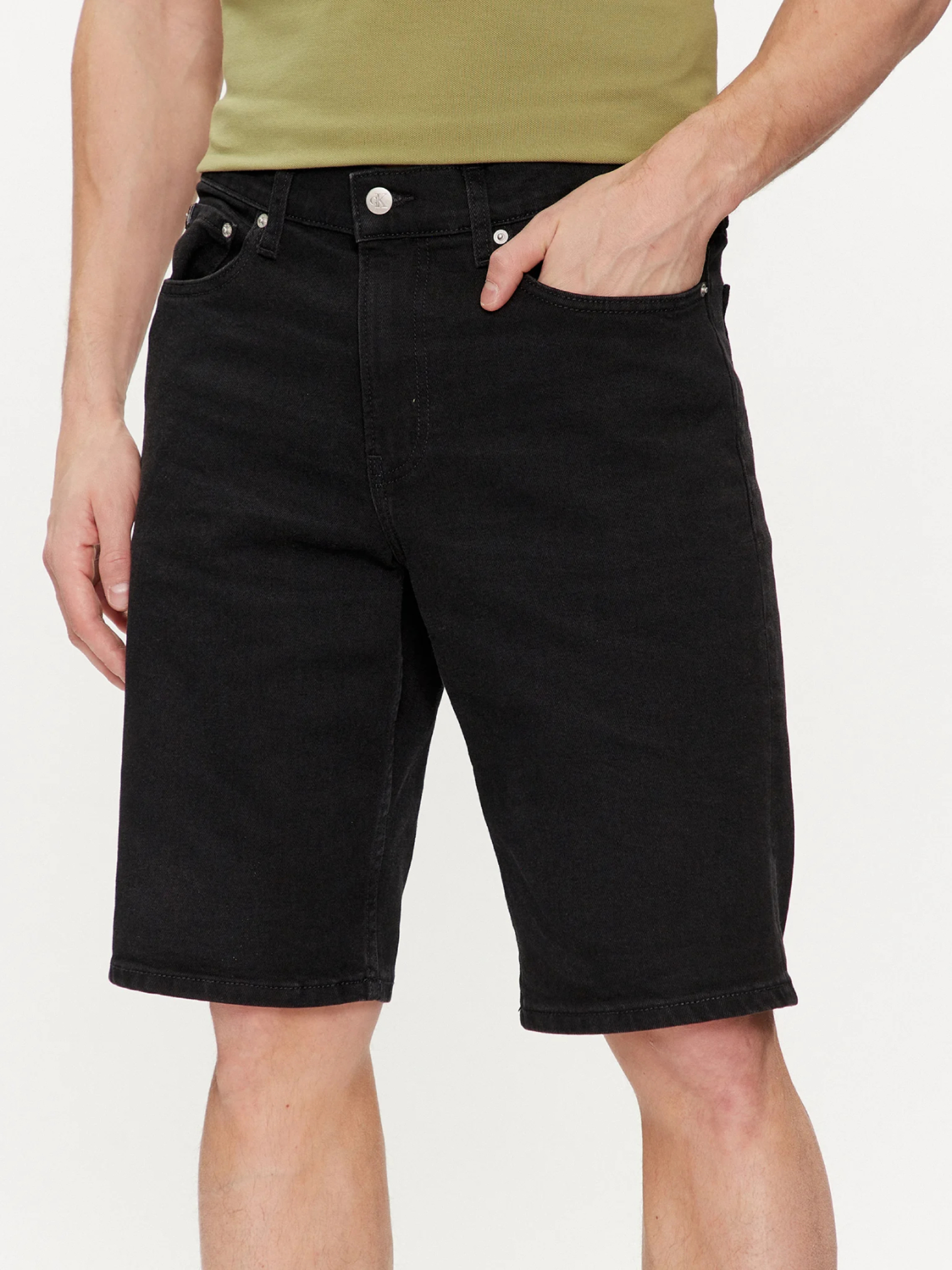 Calvin Klein pánské černé džínové šortky  - 34/NI (1BY)