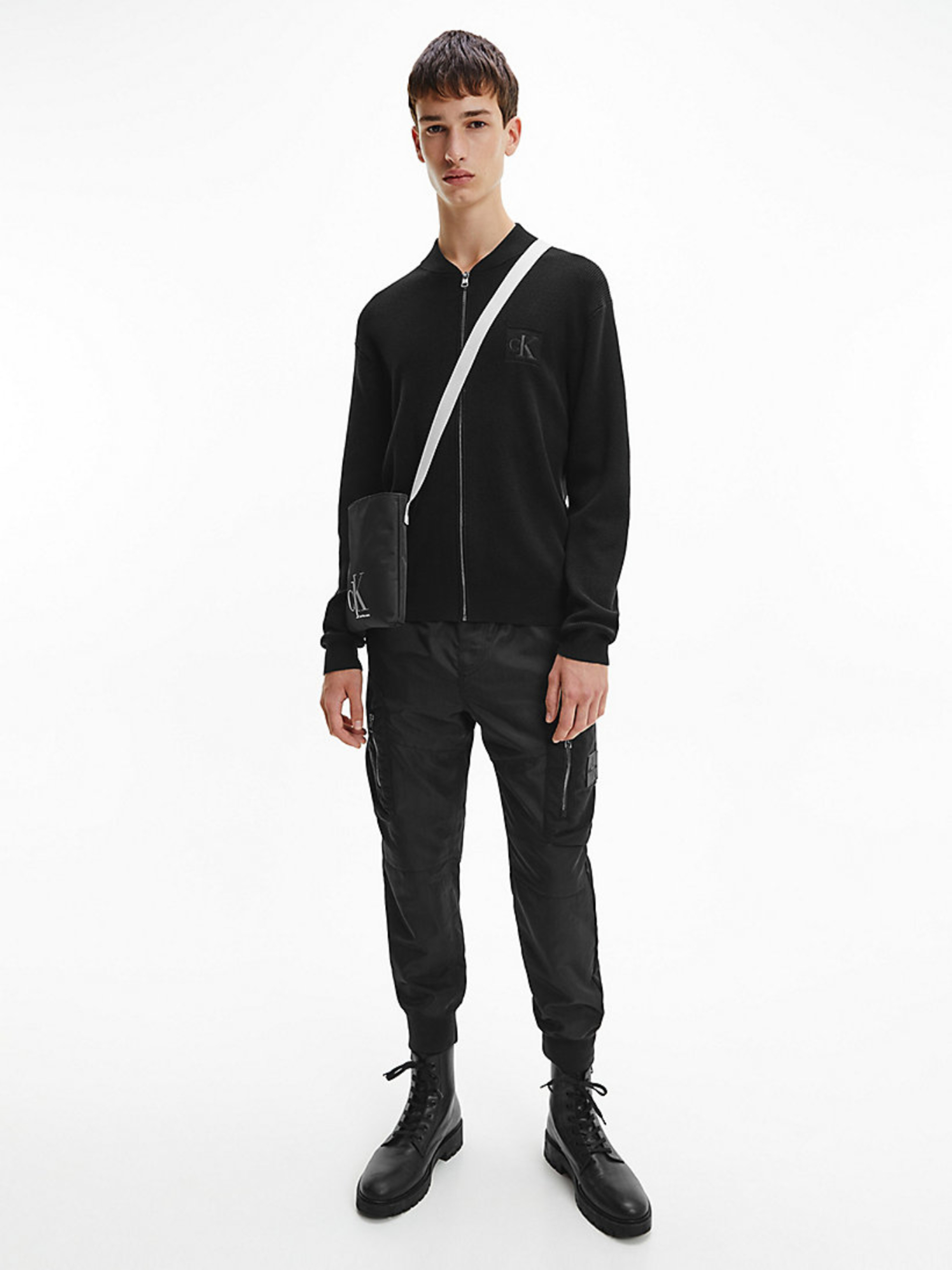 Calvin Klein pánský černý svetr - S (BEH)