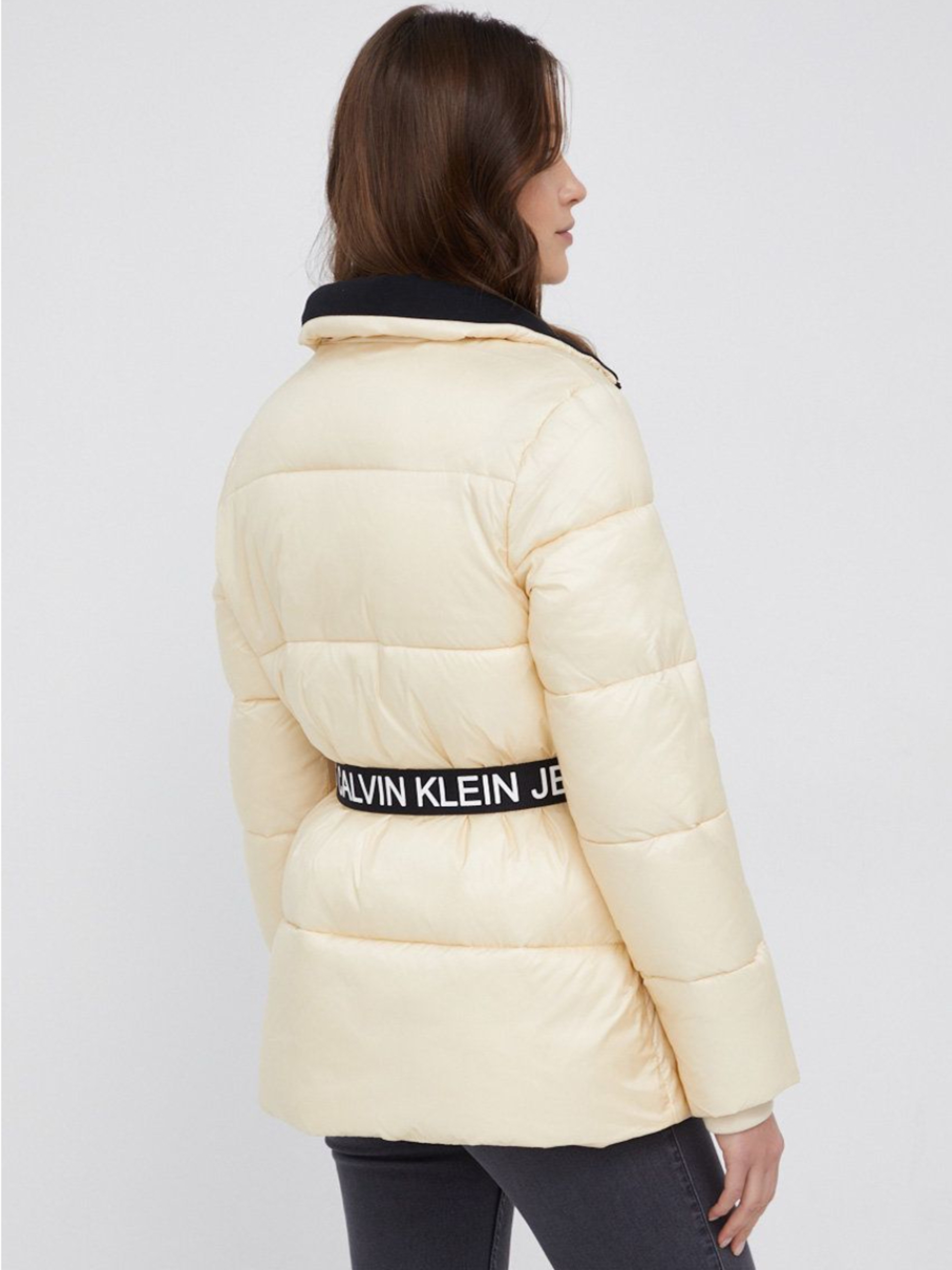 Calvin Klein dámská krémová bunda - S (ACJ)