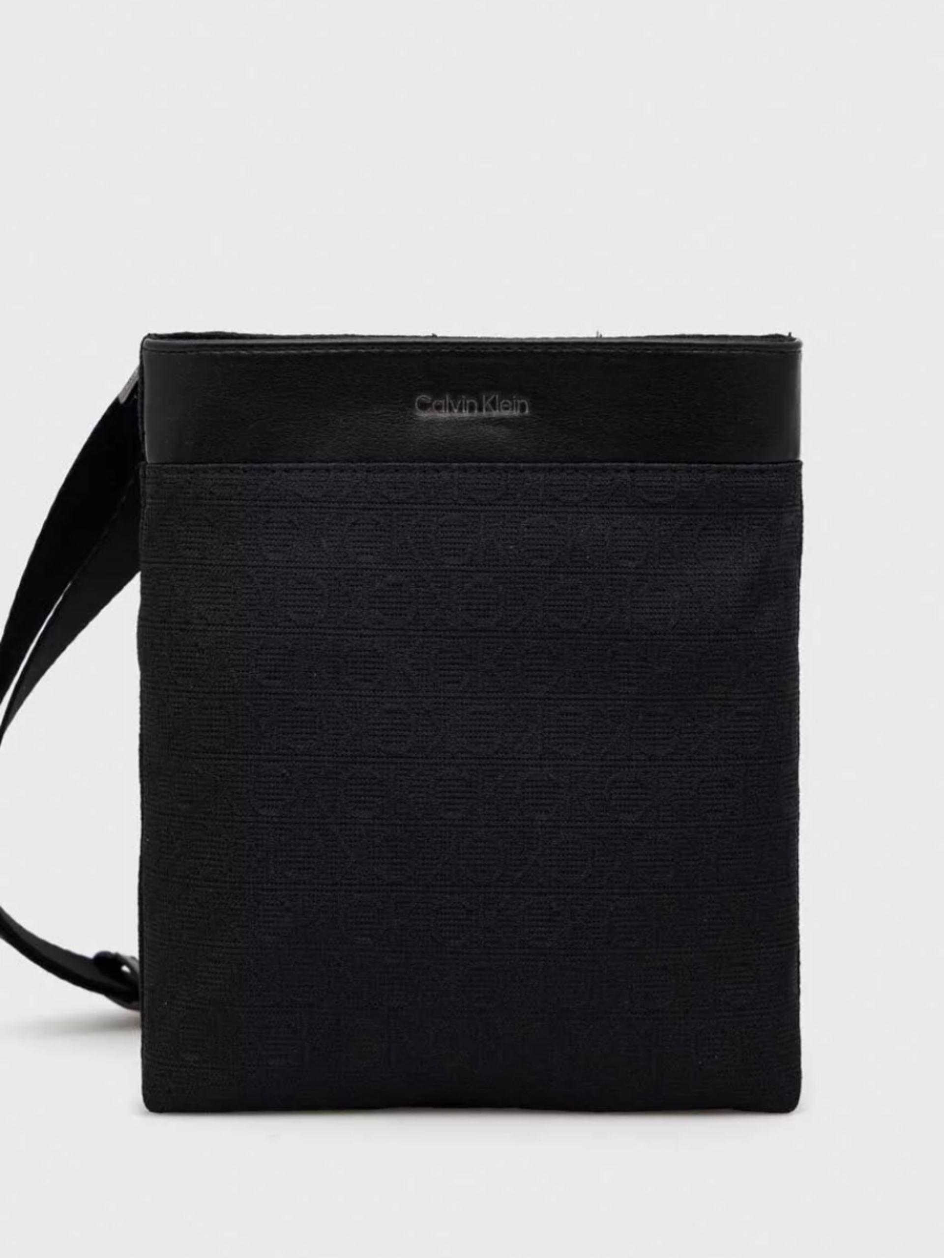 Levně Calvin Klein pánská černá crossbody taška