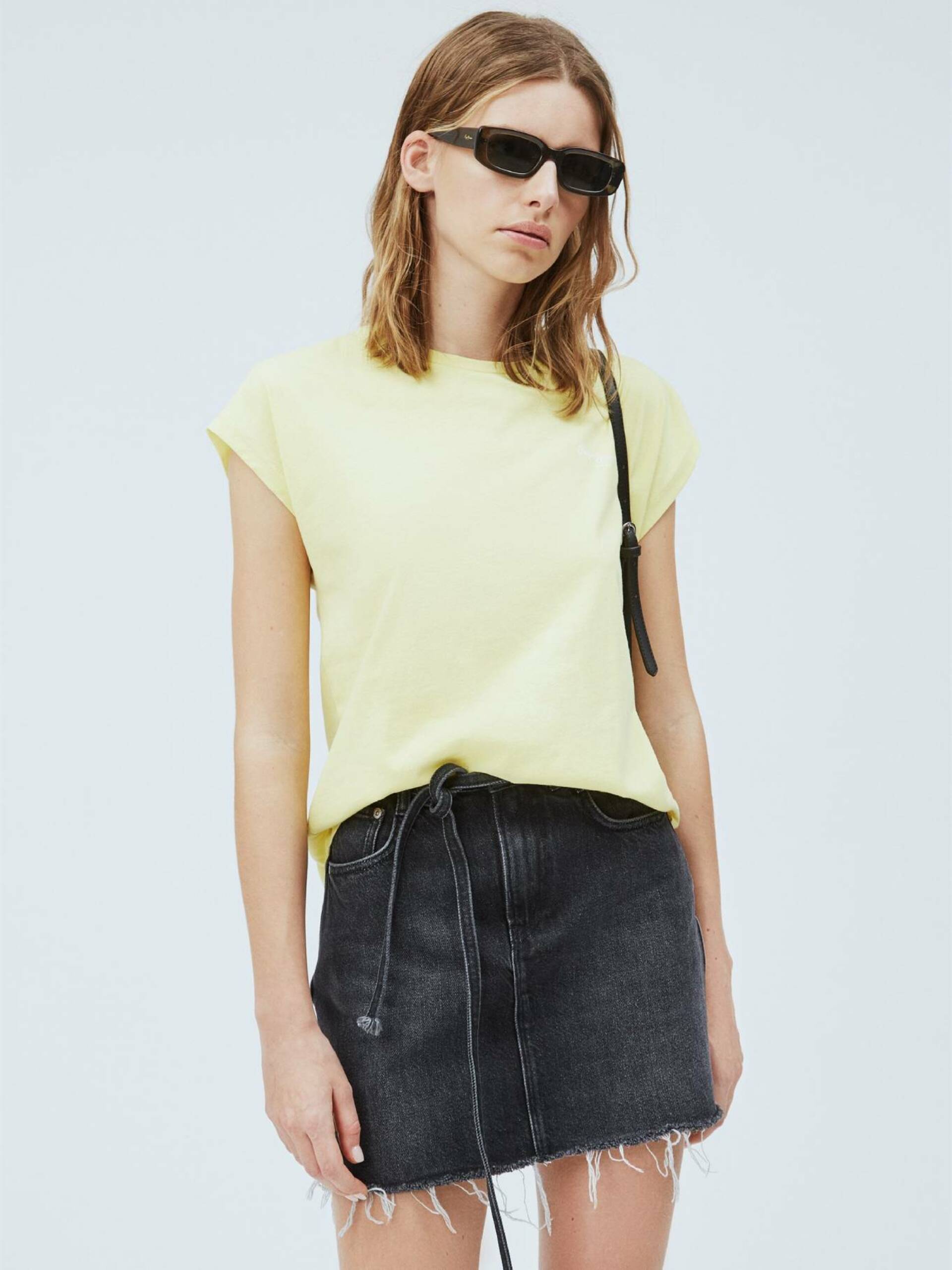 Pepe Jeans dámské žluté tričko - L (014)