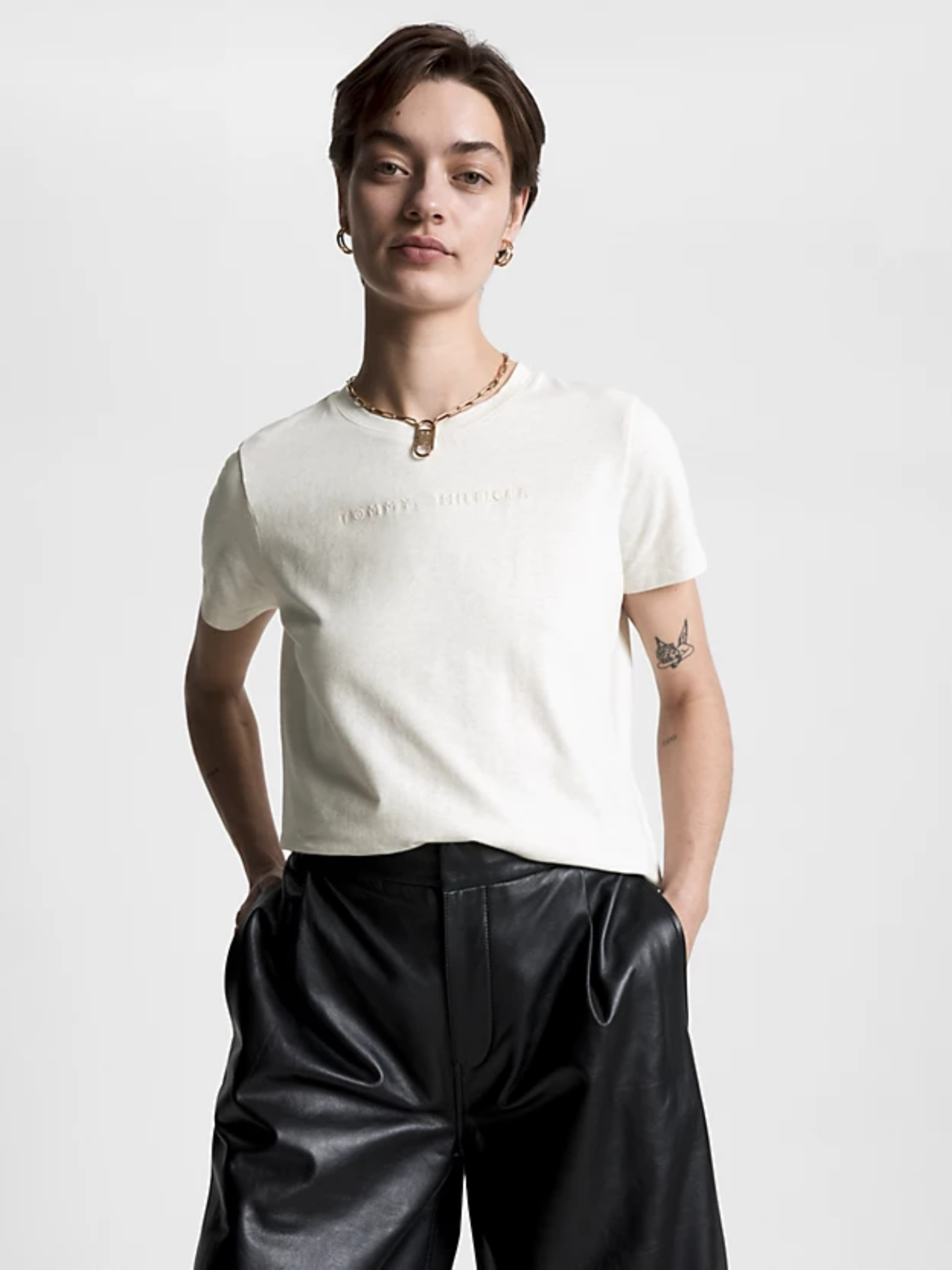 Tommy Hilfiger dámské béžové tričko  - S (01T)