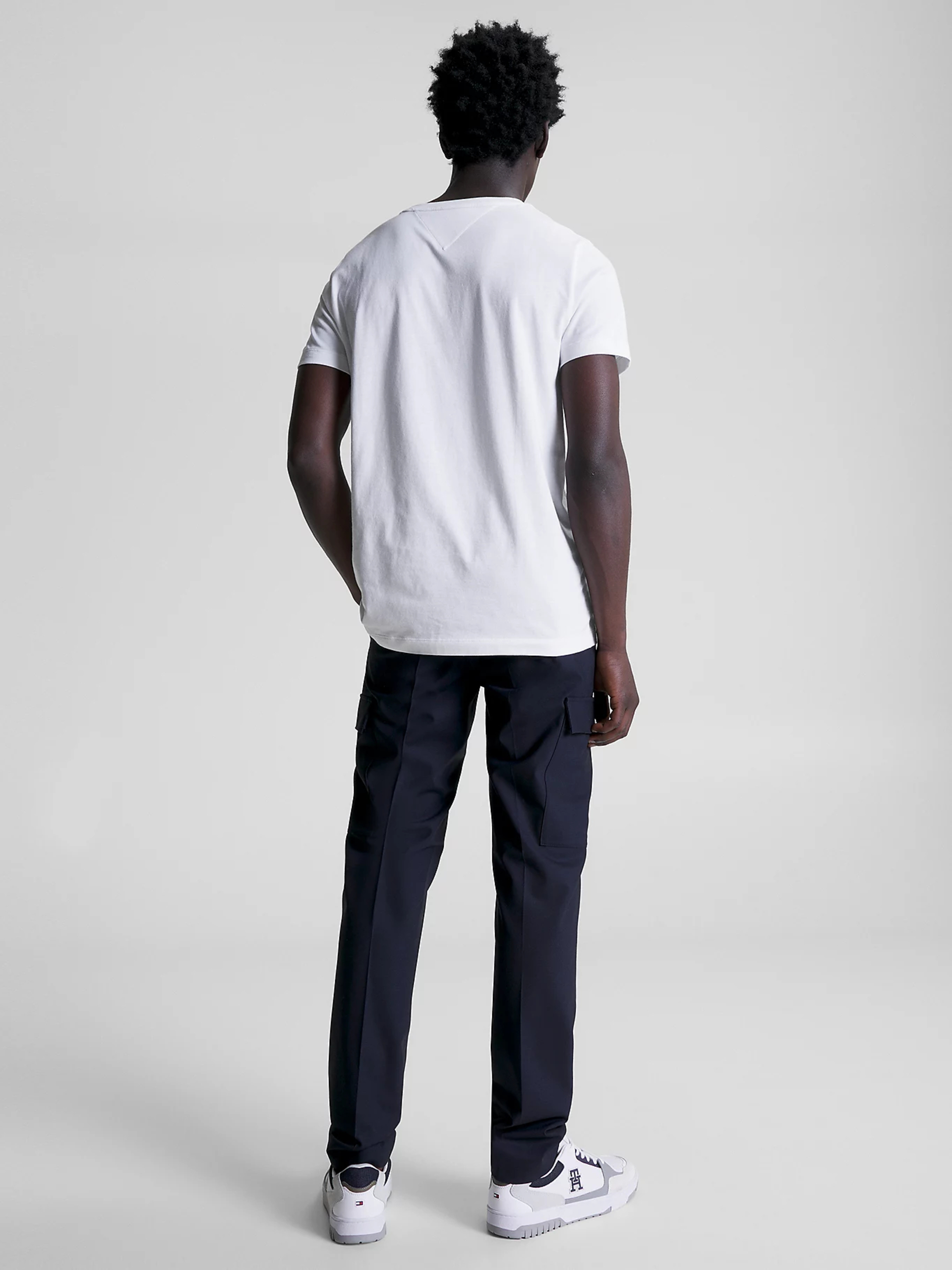 Tommy Hilfiger pánské bílé triko Monotype - XL (YBR)