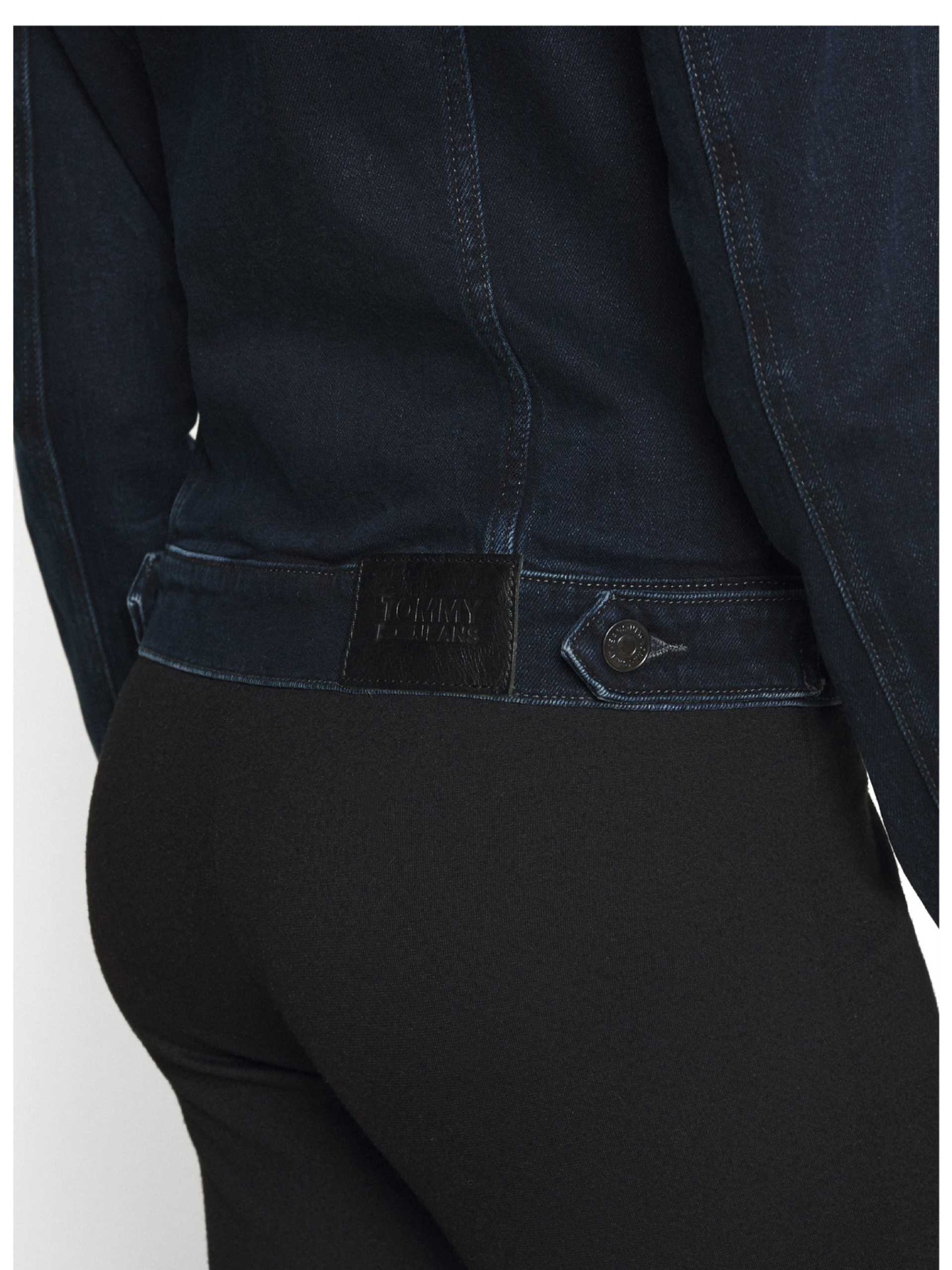 Tommy Jeans dámská tmavě modrá džínová bunda - XS (1BK)