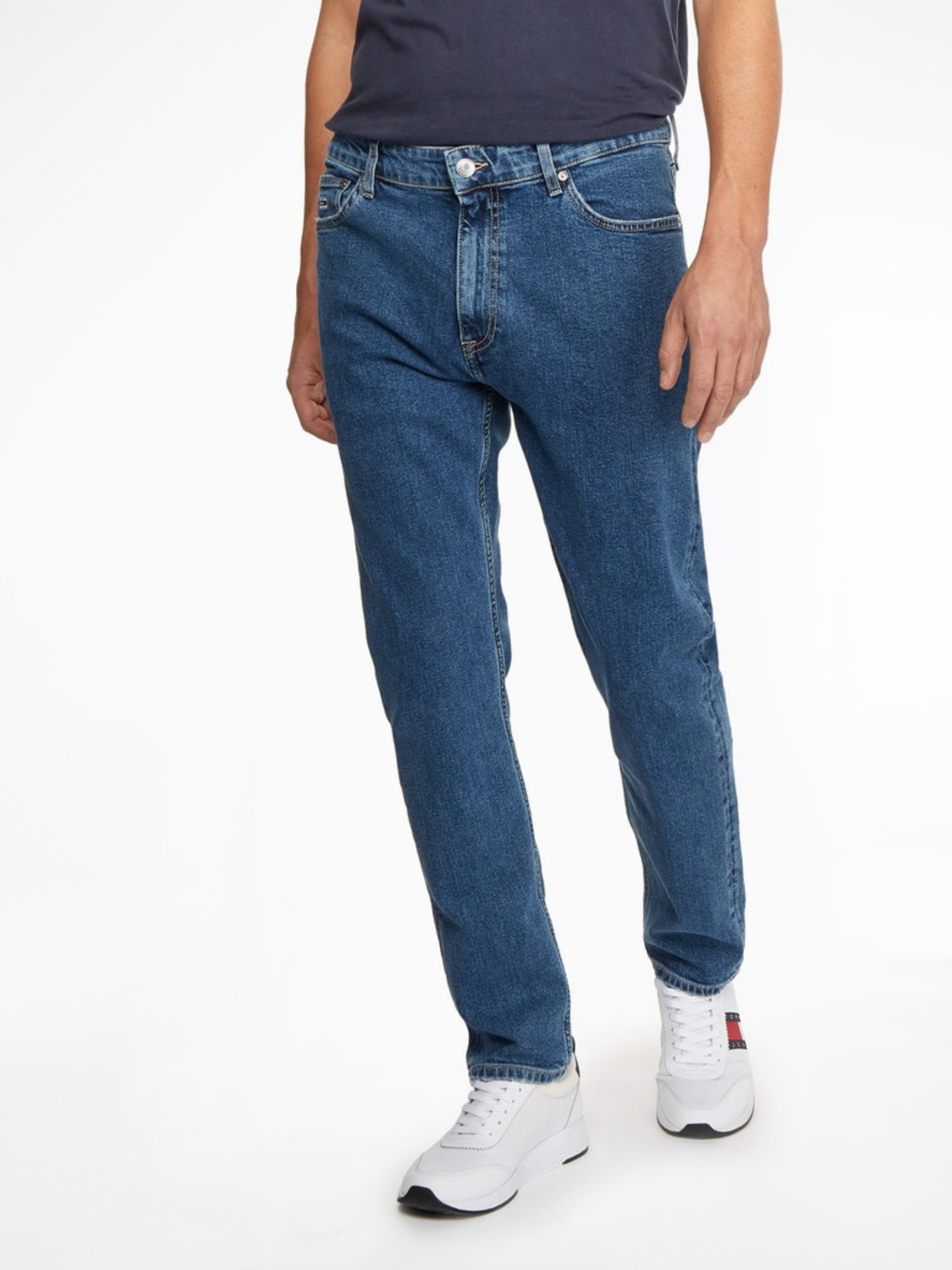 Tommy Jeans pánské tmavě modré džíny DAD JEAN  - 32/32 (1BK)