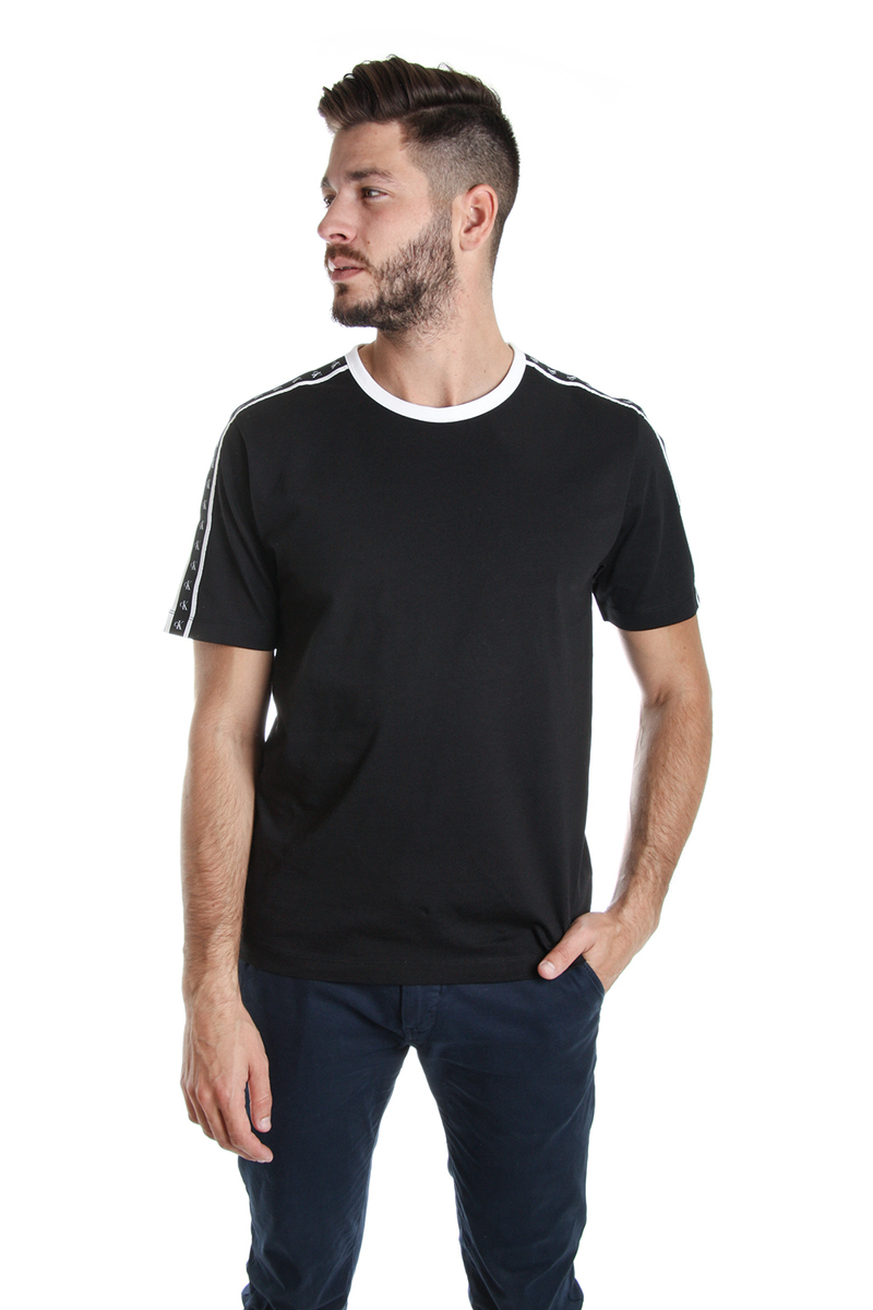 Calvin Klein pánské černé tričko Tape - XXL (BAE)