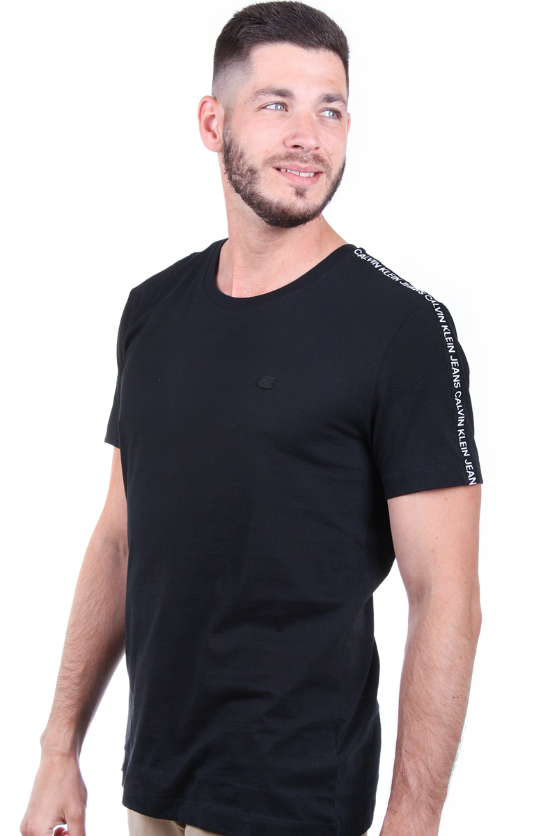 Calvin Klein pánské černé tričko Tape - XL (099)