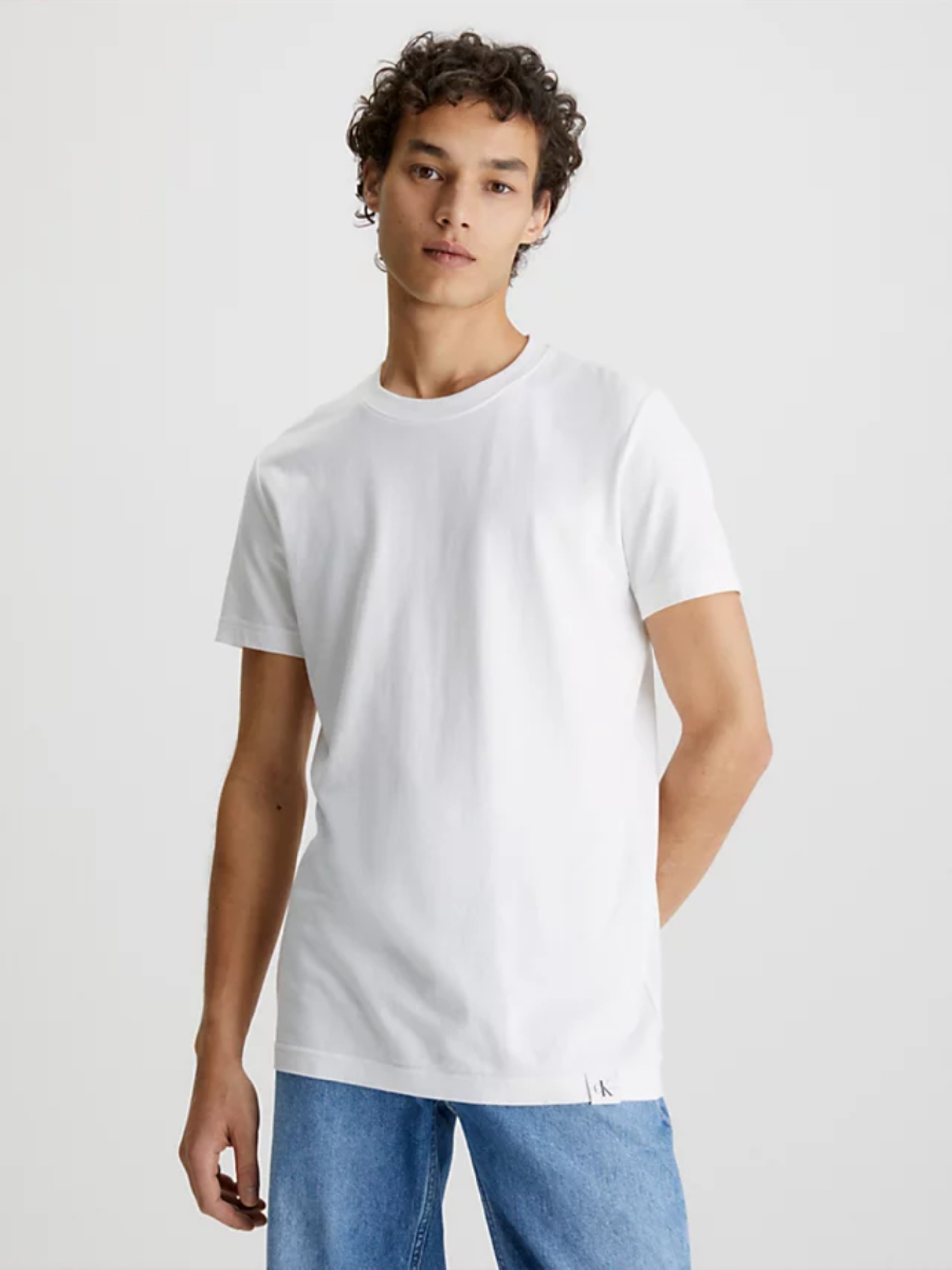 Calvin Klein pánské bílé tričko LOGO TAB - XL (YAF)