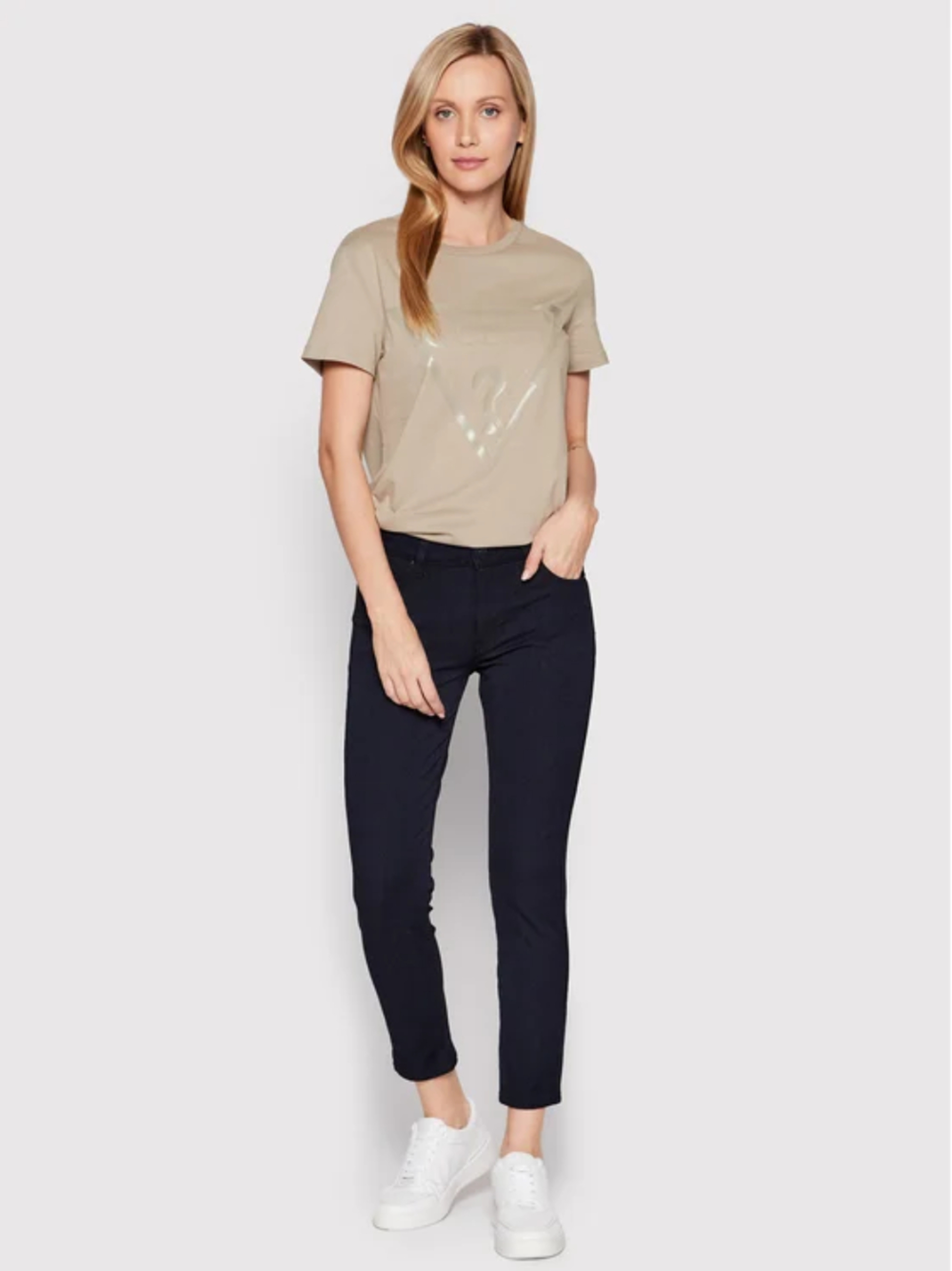 Levně Guess dámské béžové tričko - XS (TRTP)