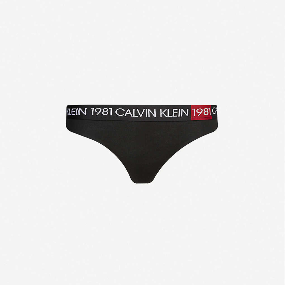 Calvin Klein dámské černé tanga - L (001)