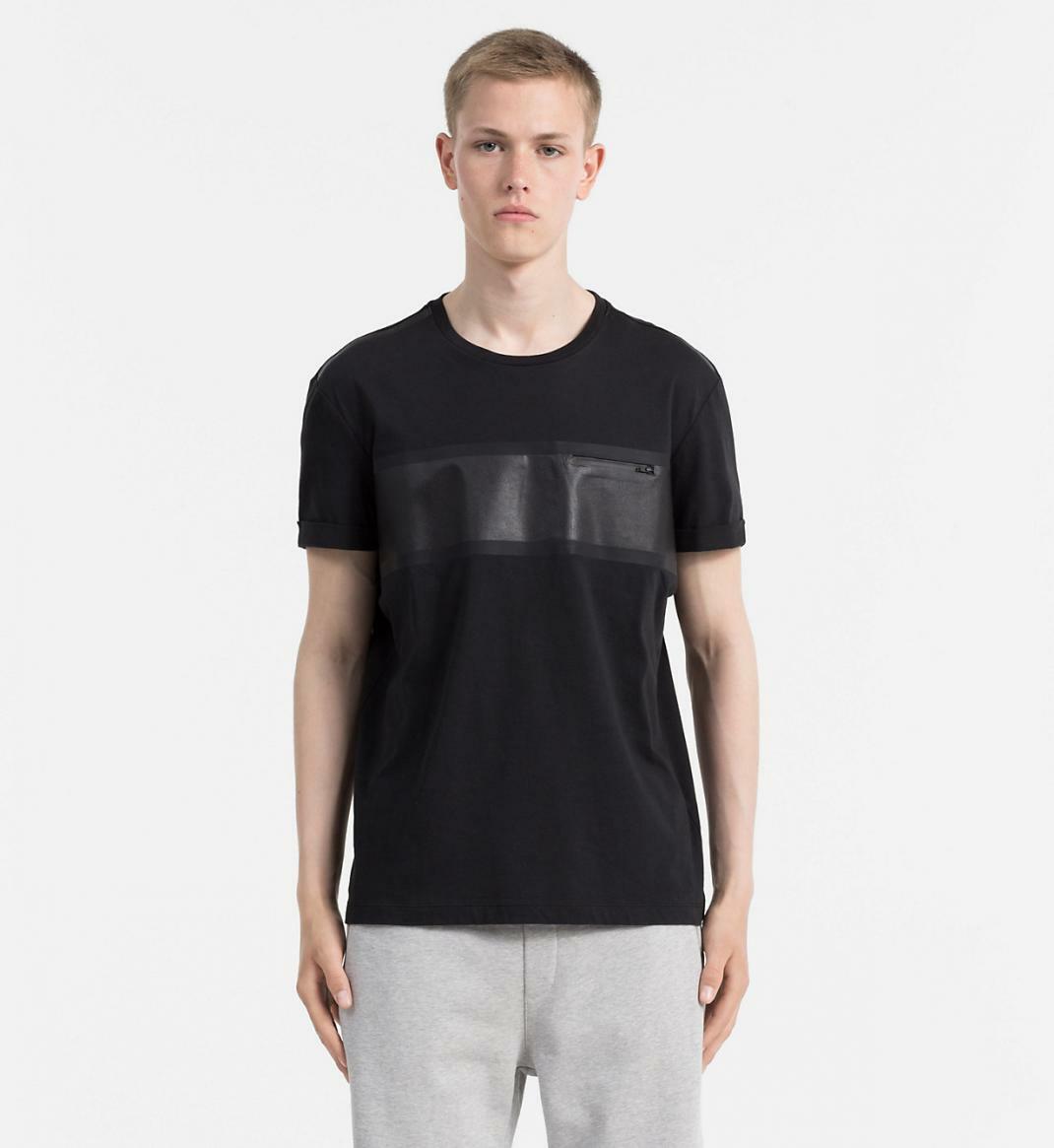 Calvin Klein pánské černé tričko - L (099)