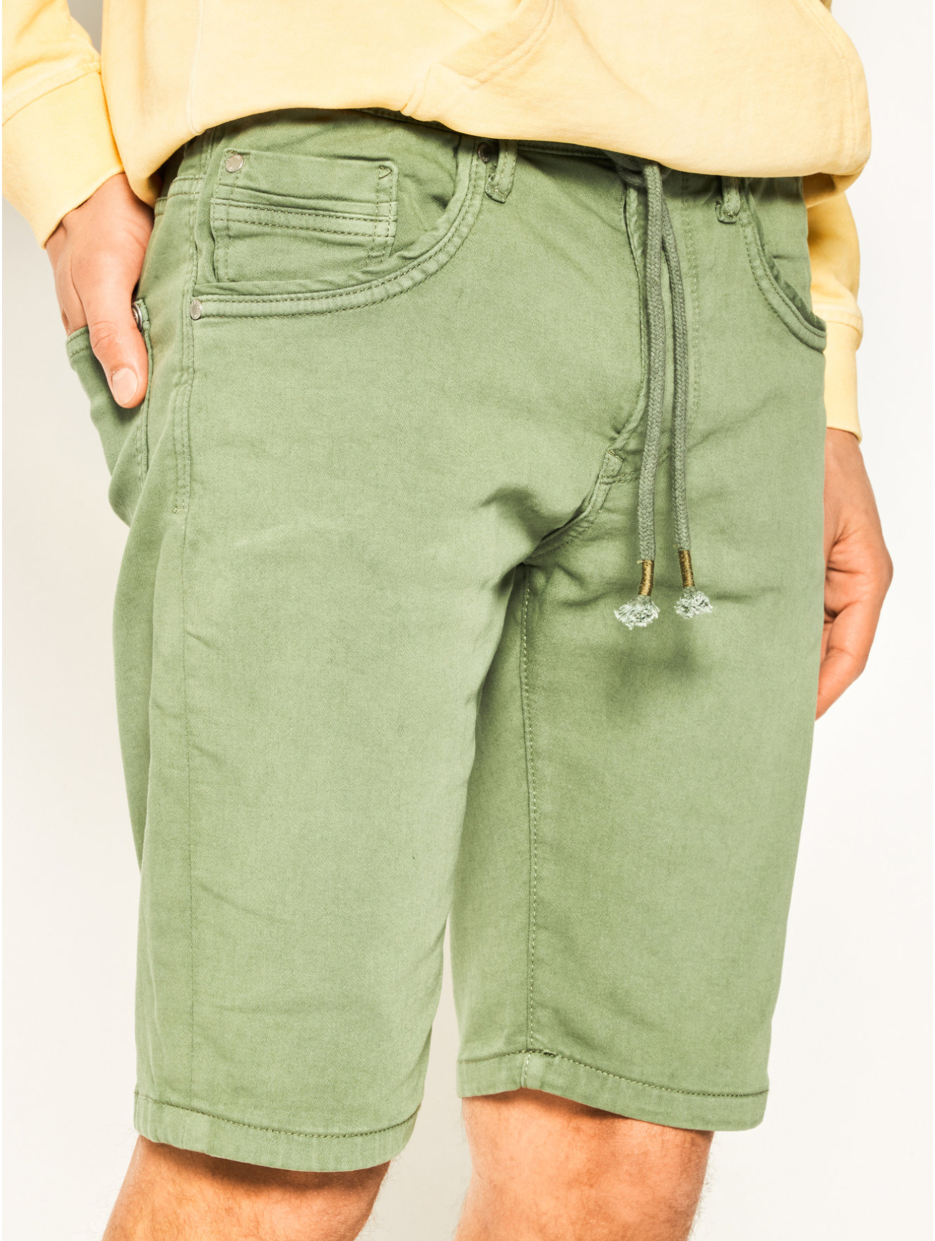 Pepe Jeans pánské zelené šortky Jagger - 30 (674)