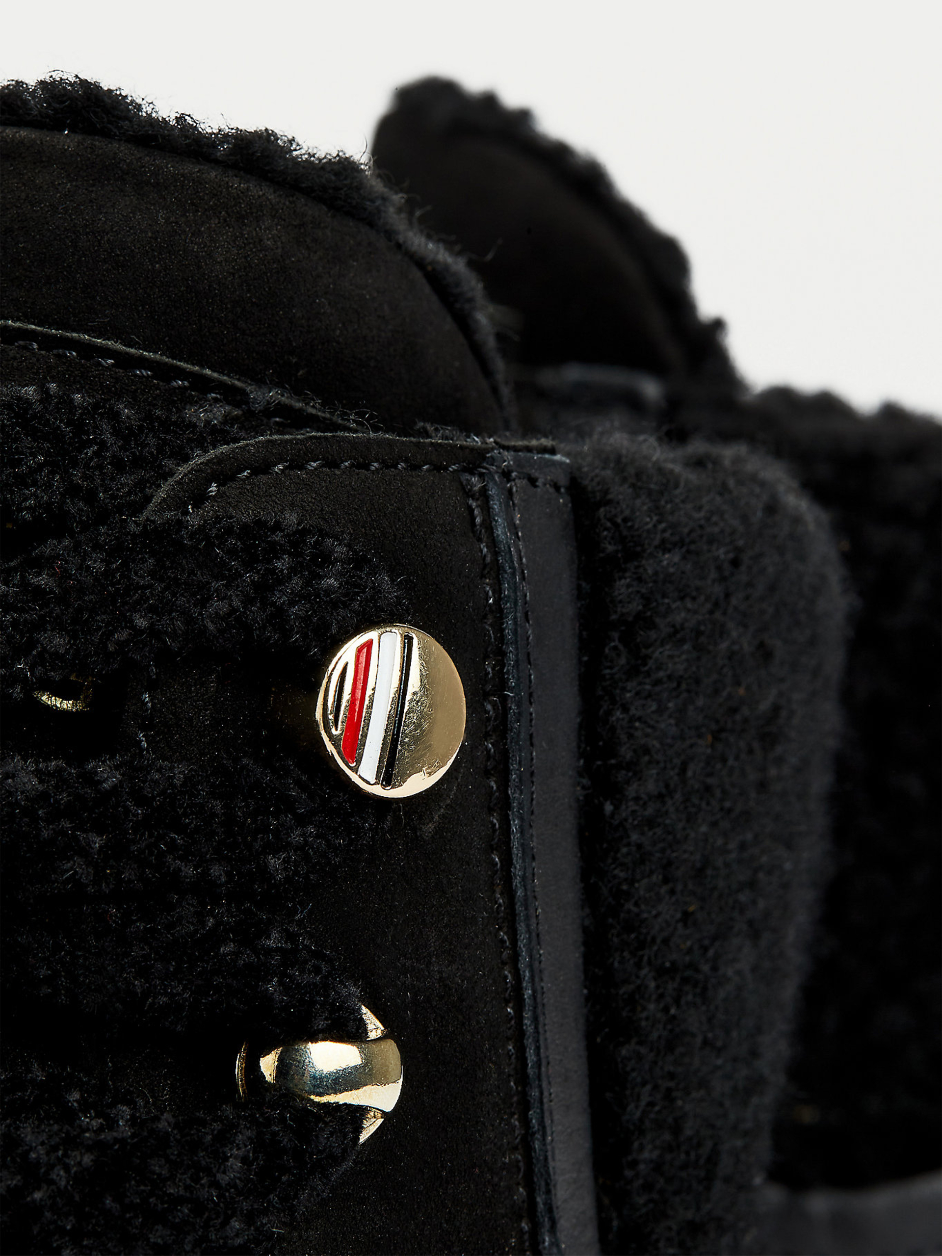 Tommy Hilfiger dámské černé kožené kotníkové boty - 36 (BDS)