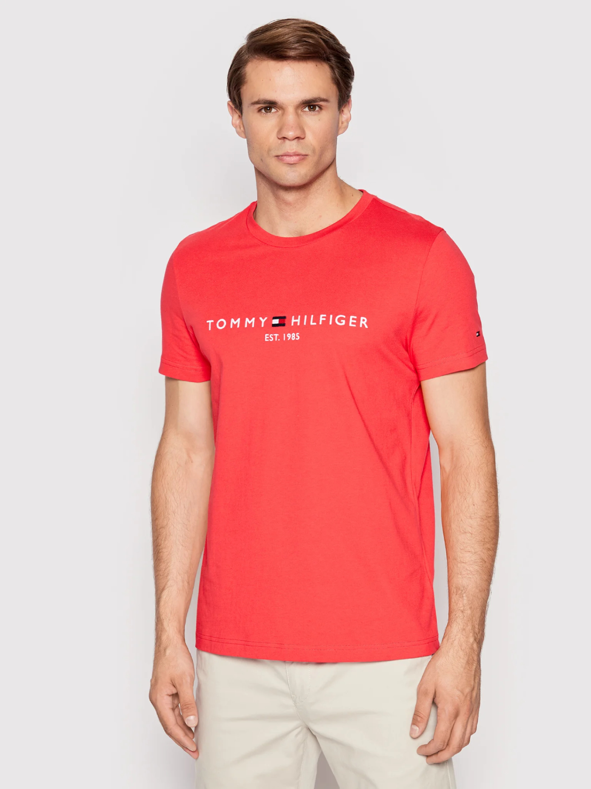 Tommy Hilfiger pánské červené tričko Logo - M (XK3)