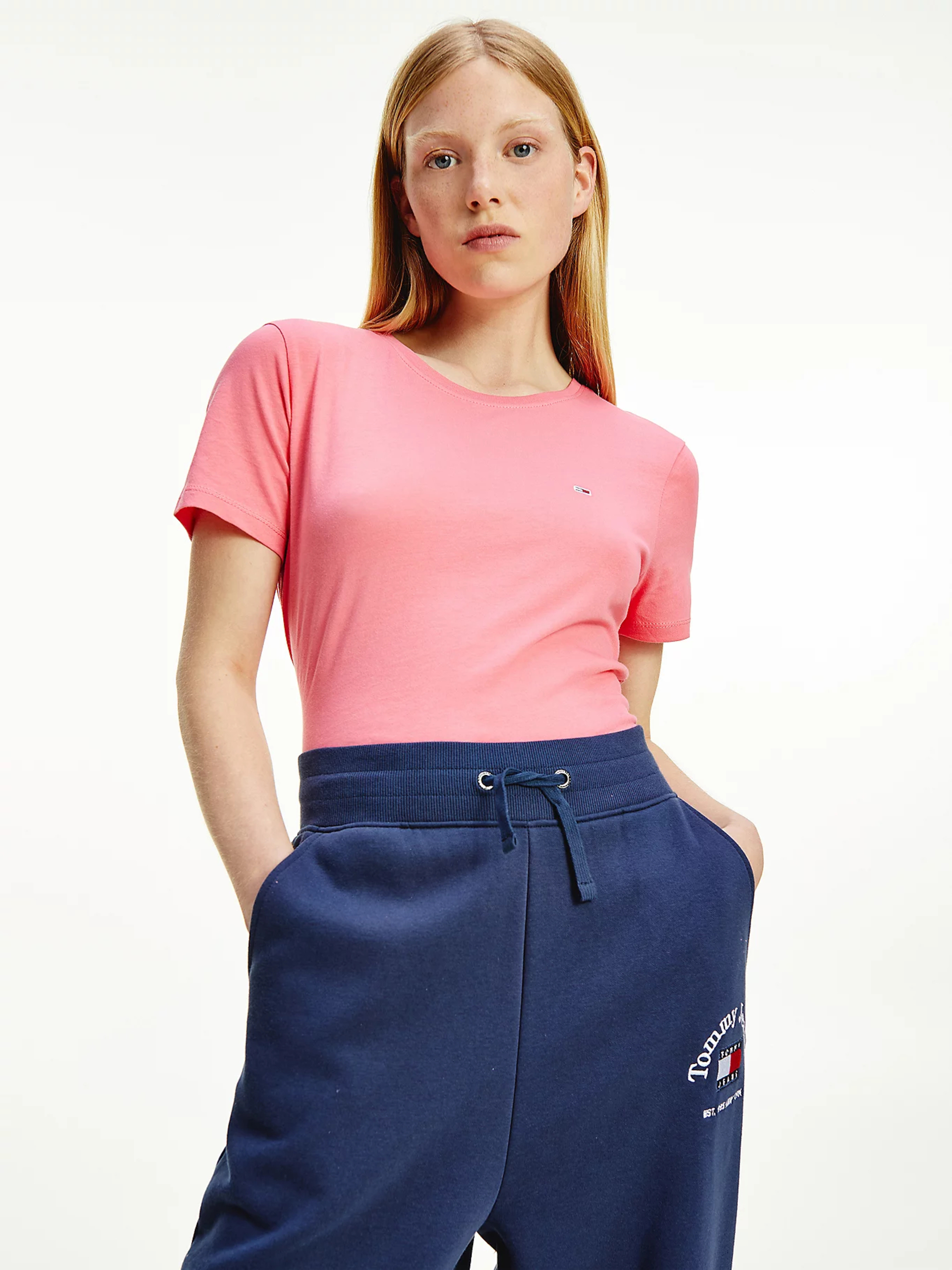 Tommy Jeans dámské růžové tričko Jersey - M (TIF)