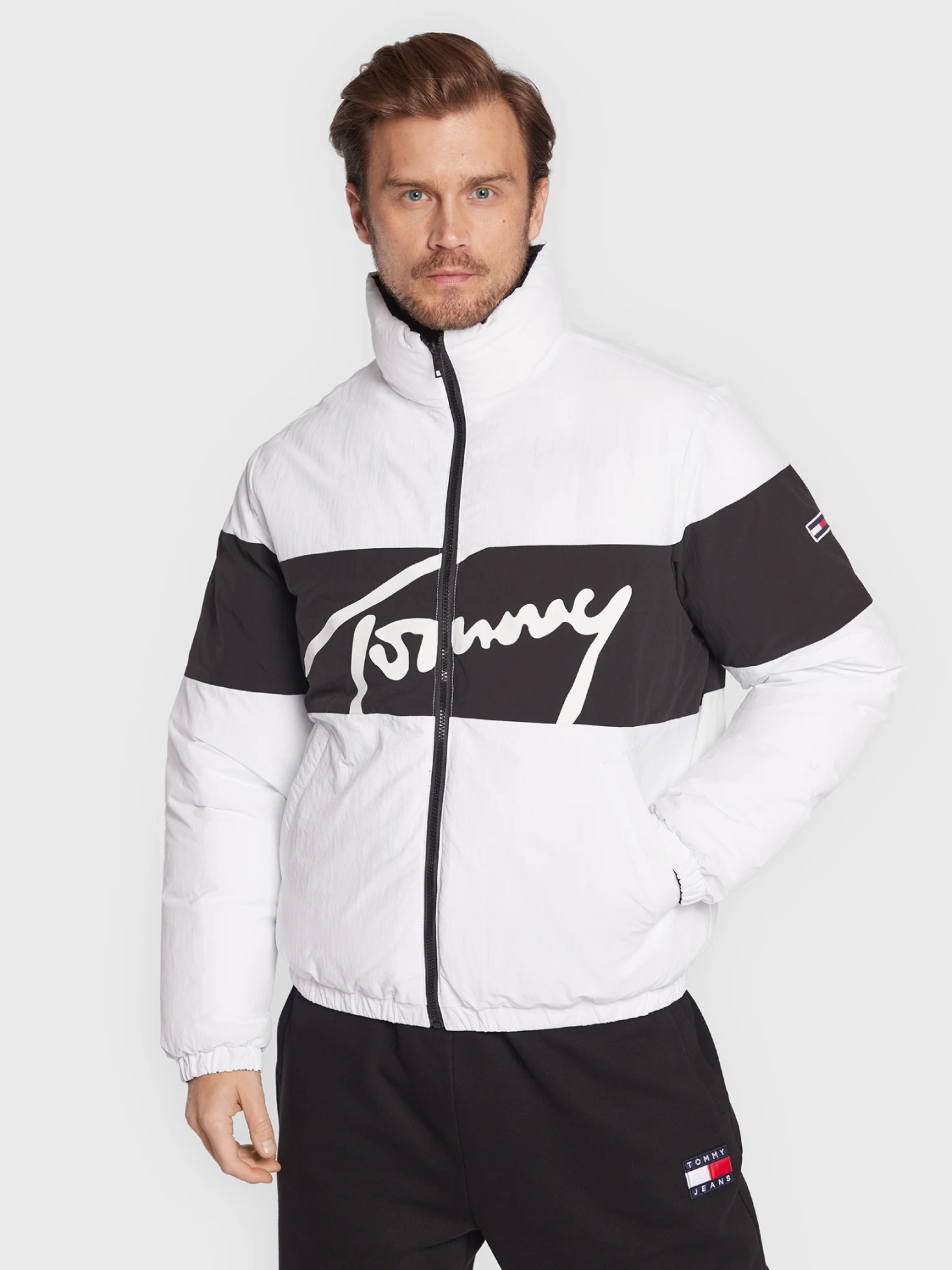 Tommy Jeans pánská bíločerná bunda - XXL (YBR)
