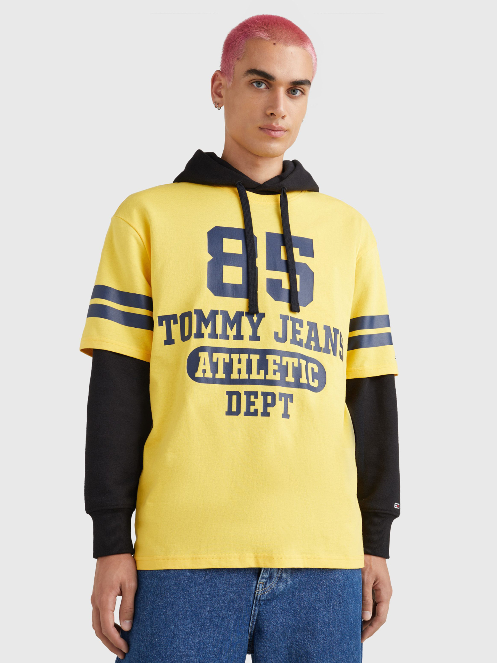 Tommy Jeans pánské žluté tričko Skater - M (ZFM)